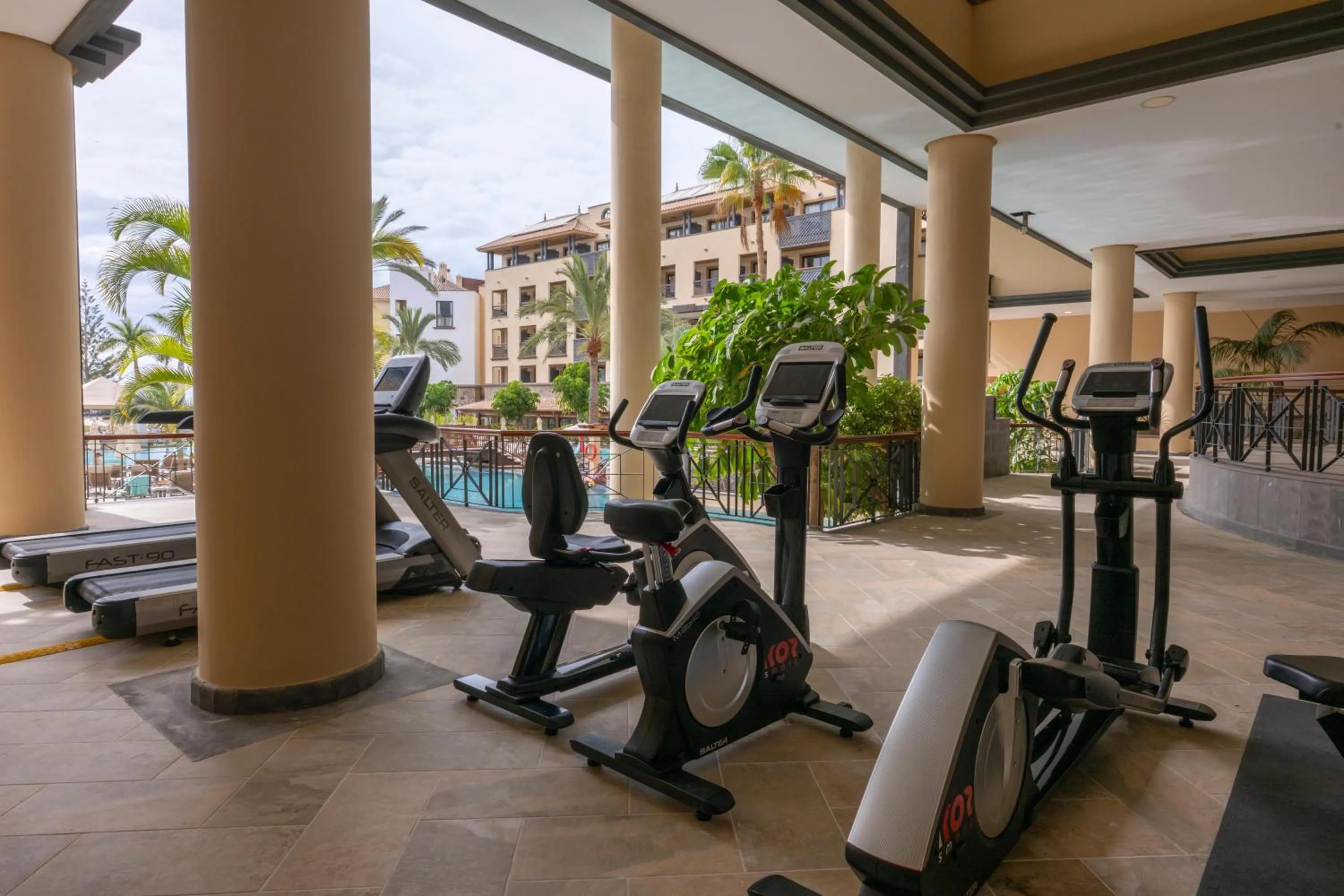 Activities in GF GRAN COSTA ADEJE*****