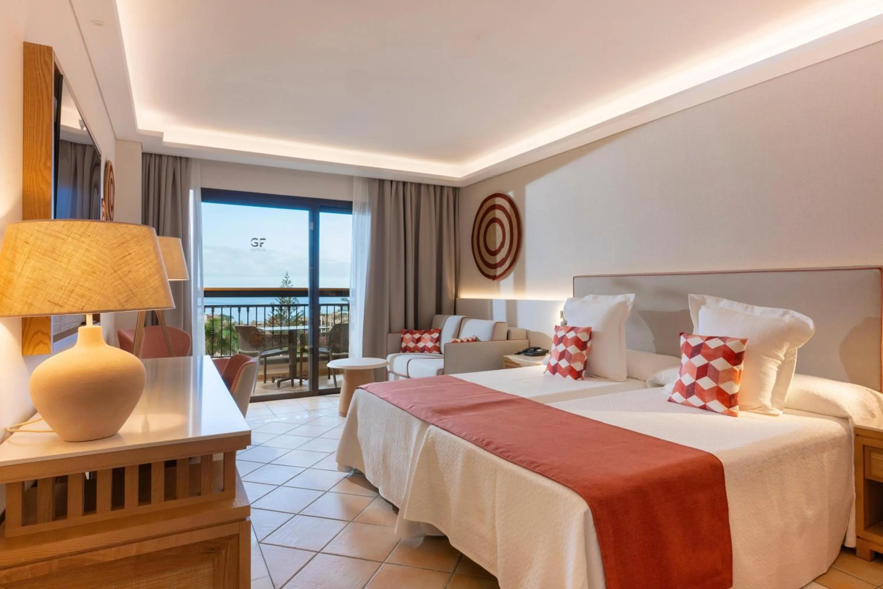 Photo of the whole room, Bed in GF GRAN COSTA ADEJE*****