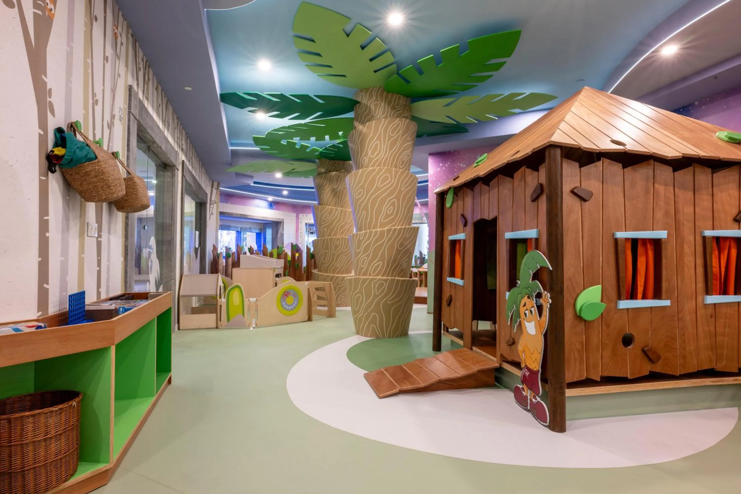 children in GF GRAN COSTA ADEJE*****