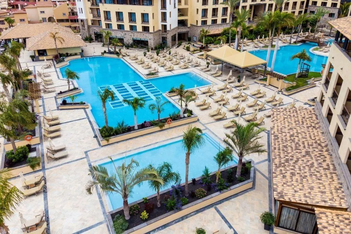 Swimming pool in GF GRAN COSTA ADEJE*****