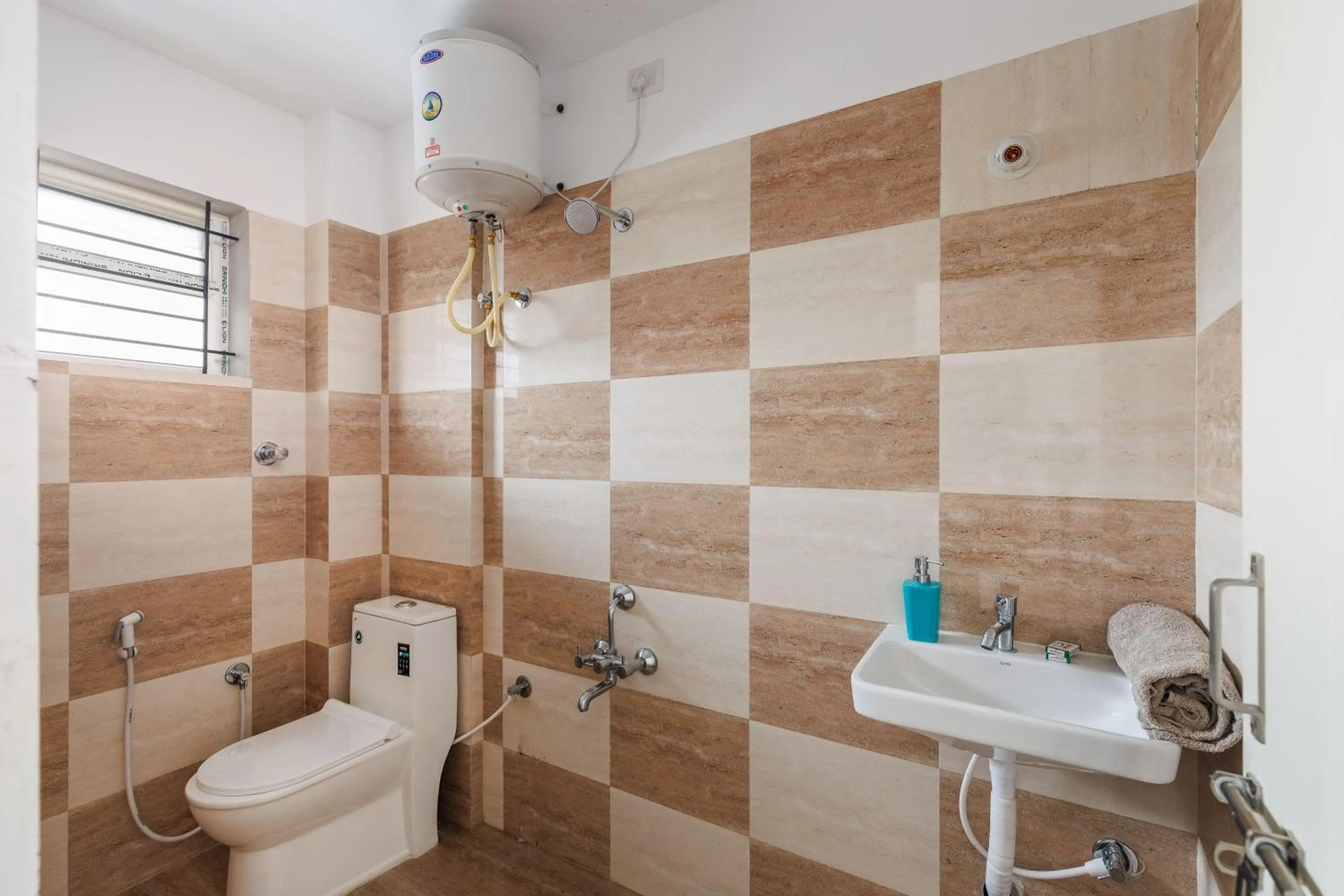 Shower in Sunrise Service Apartments