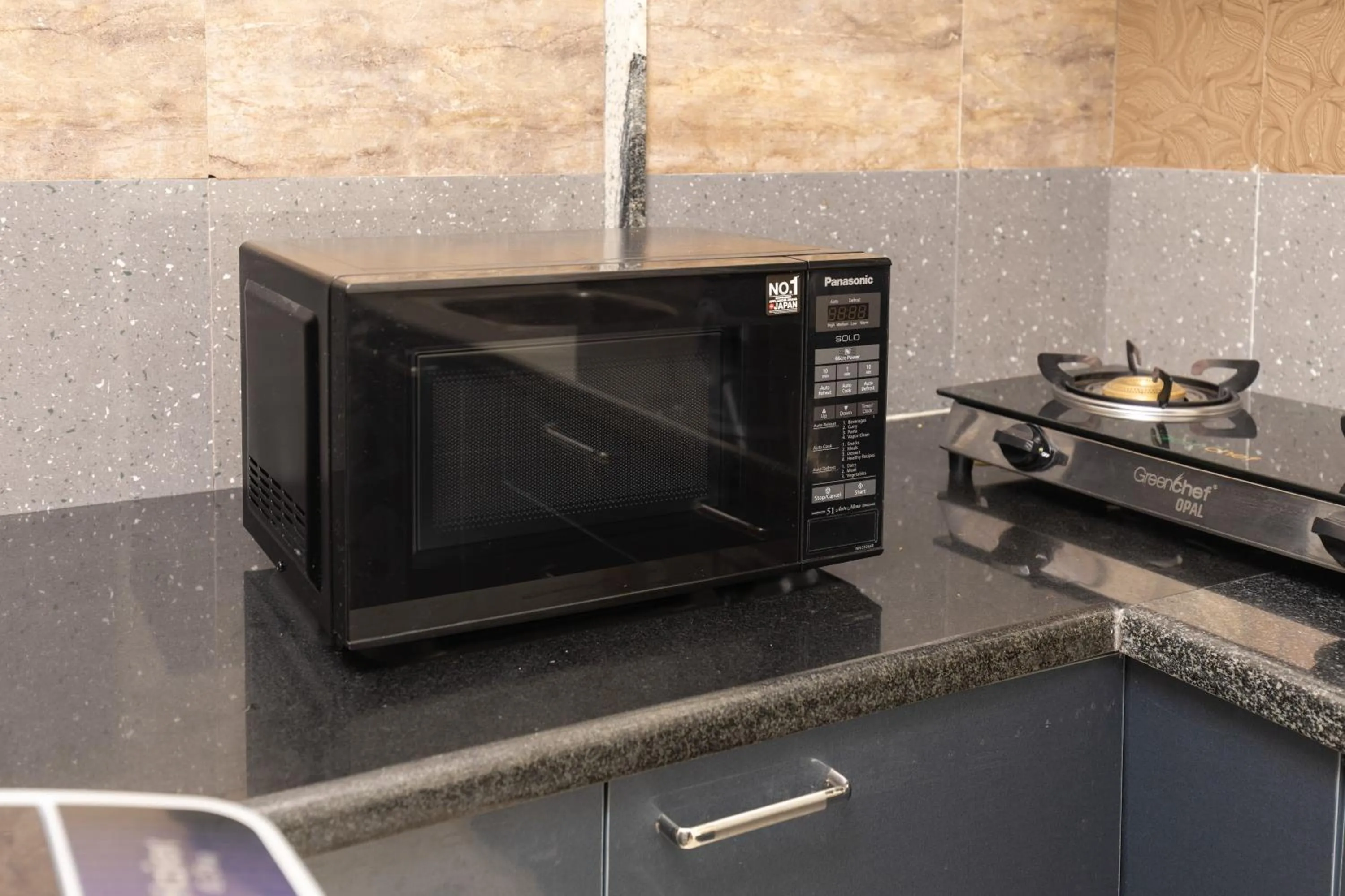 microwave in Sunrise Service Apartments