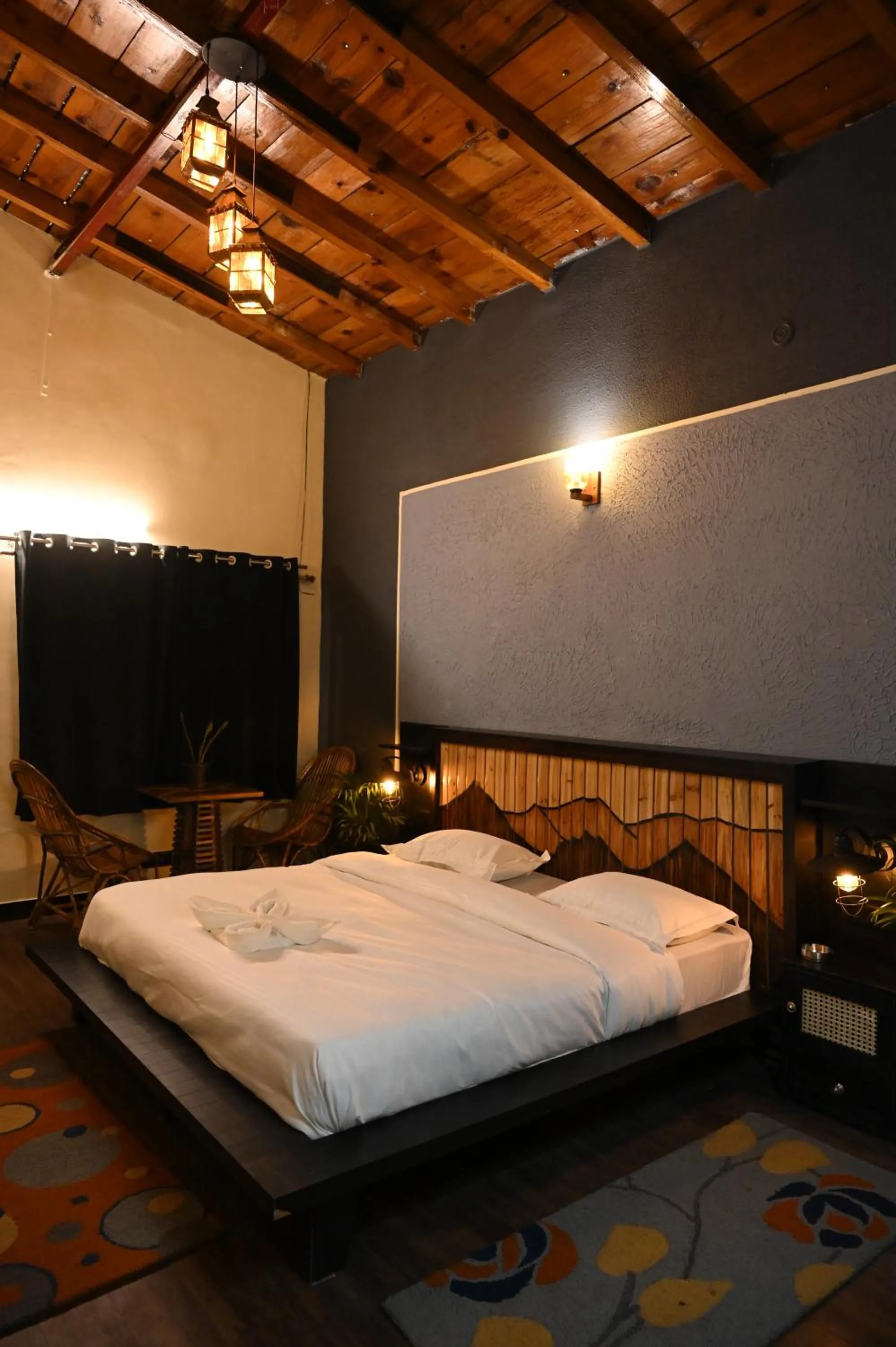 Bed in THE FOX RETREAT