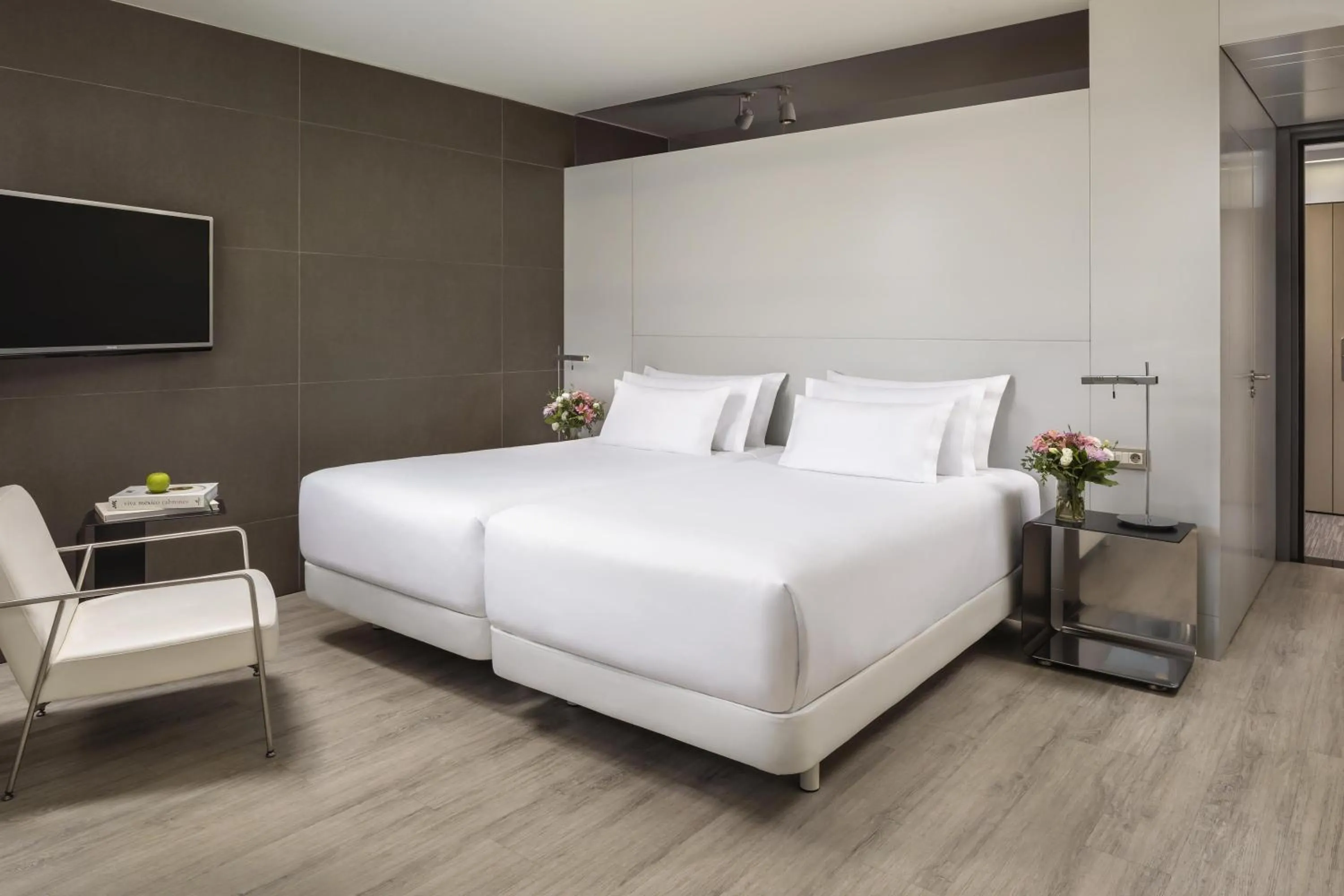 Bedroom, Bed in NH Collection Barcelona Constanza