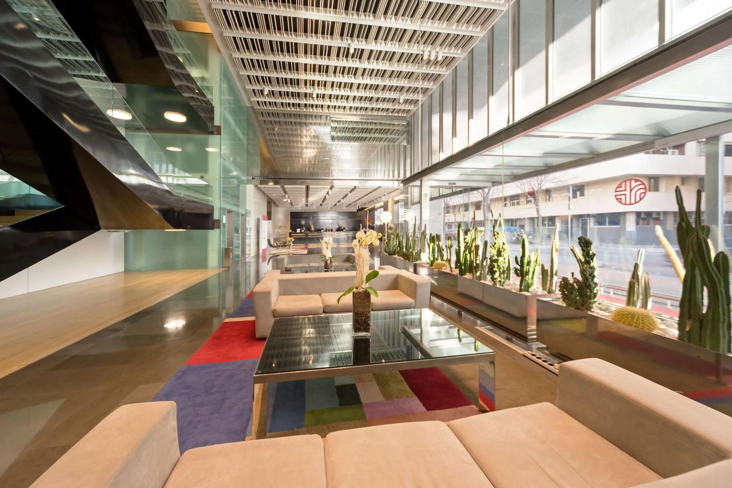 Lobby or reception in NH Collection Barcelona Constanza