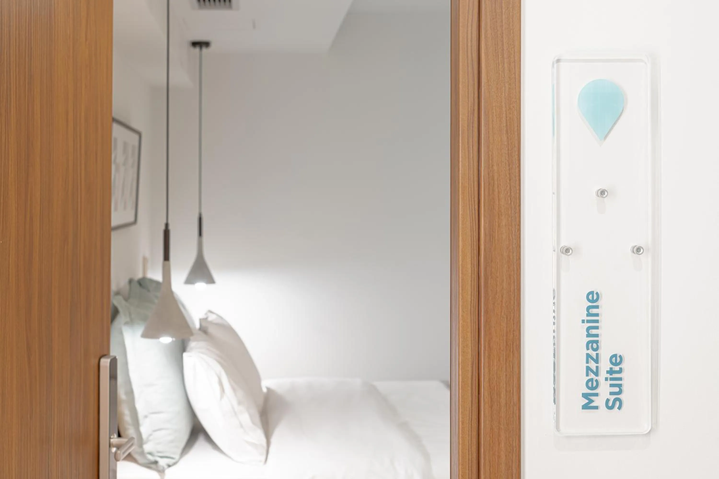 Photo of the whole room, Bed in Ciel Suites Athens