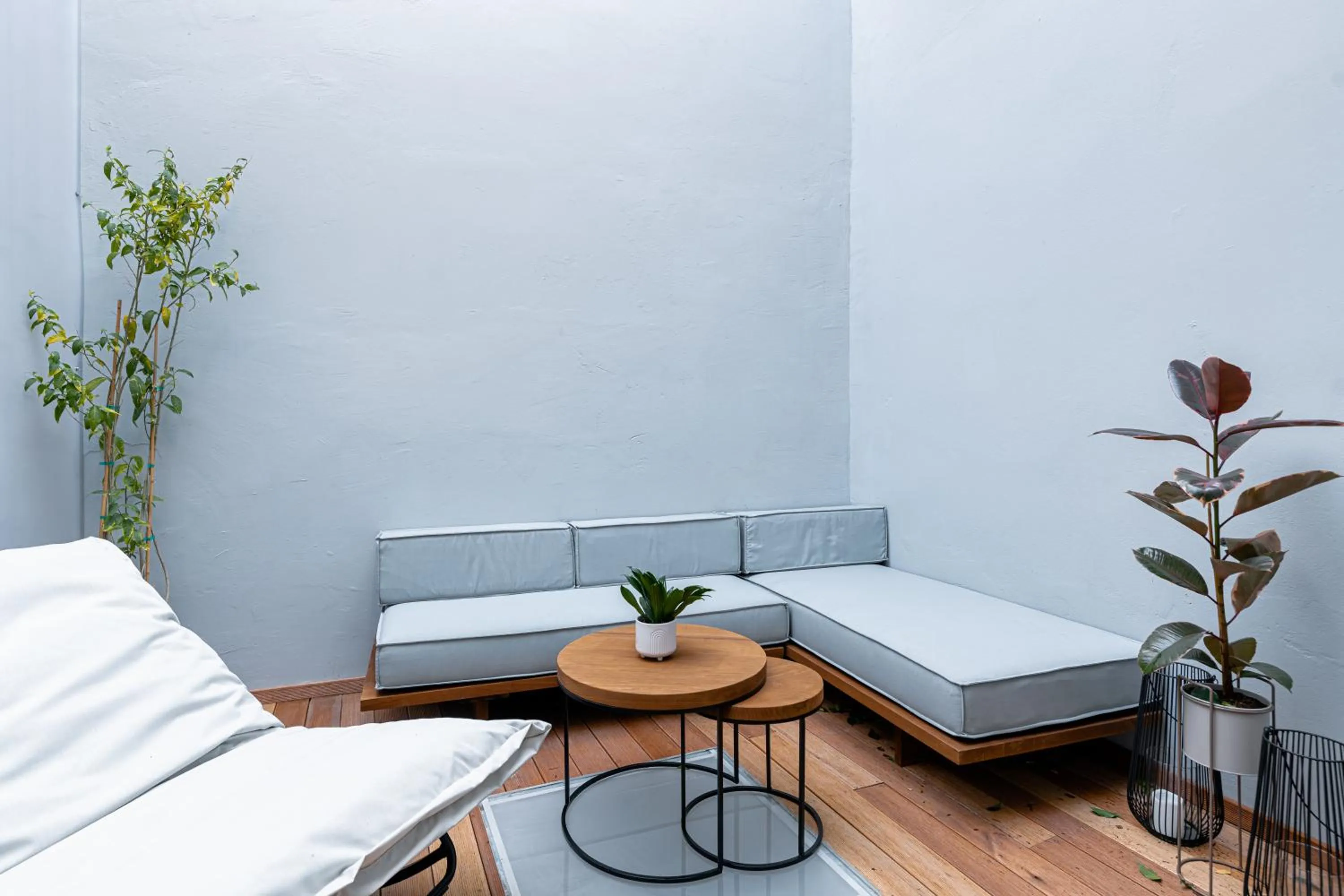 Patio in Ciel Suites Athens