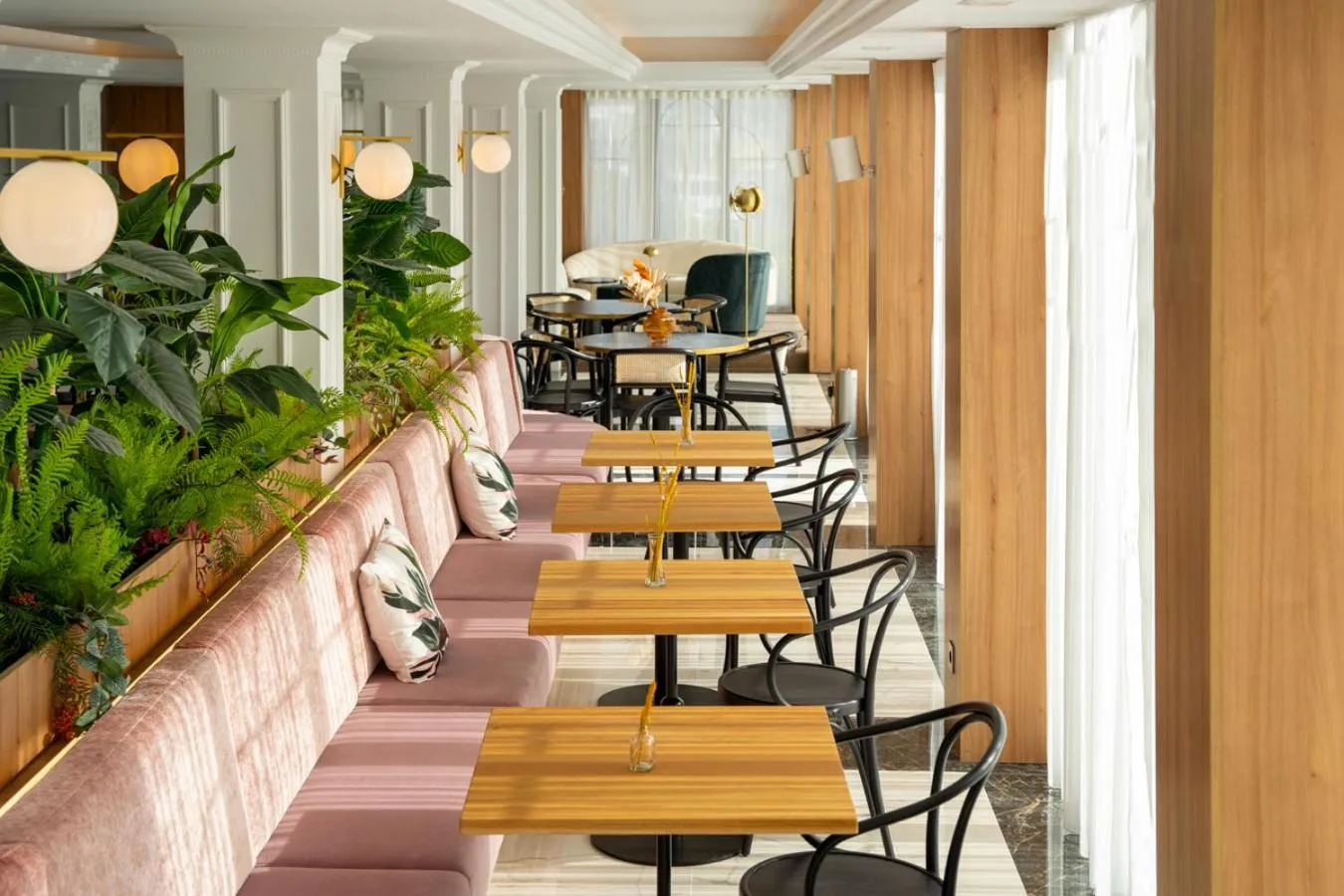 Restaurant/places to eat in Ocean Drive Ibiza