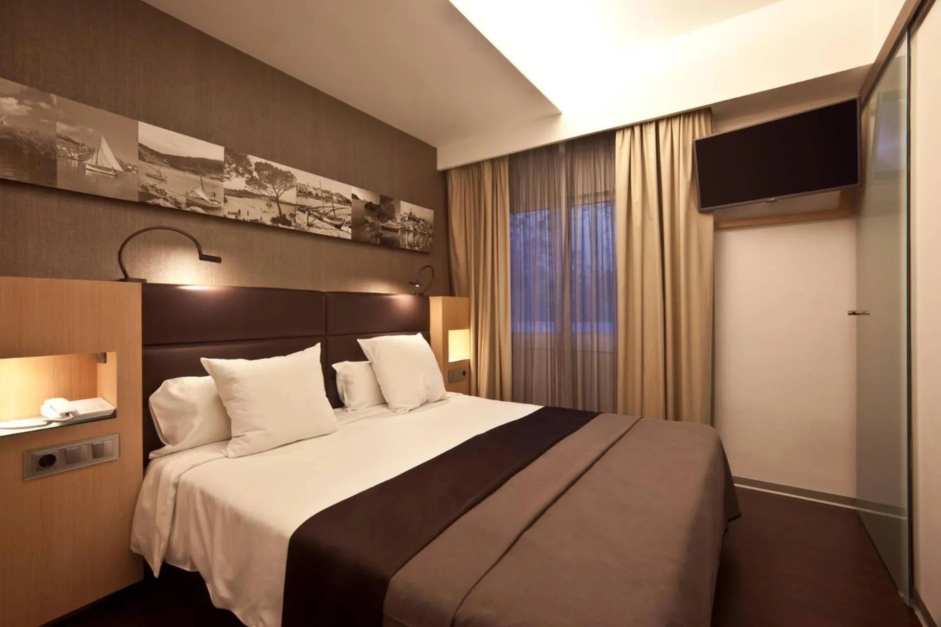 Bed in Ocean Drive Ibiza