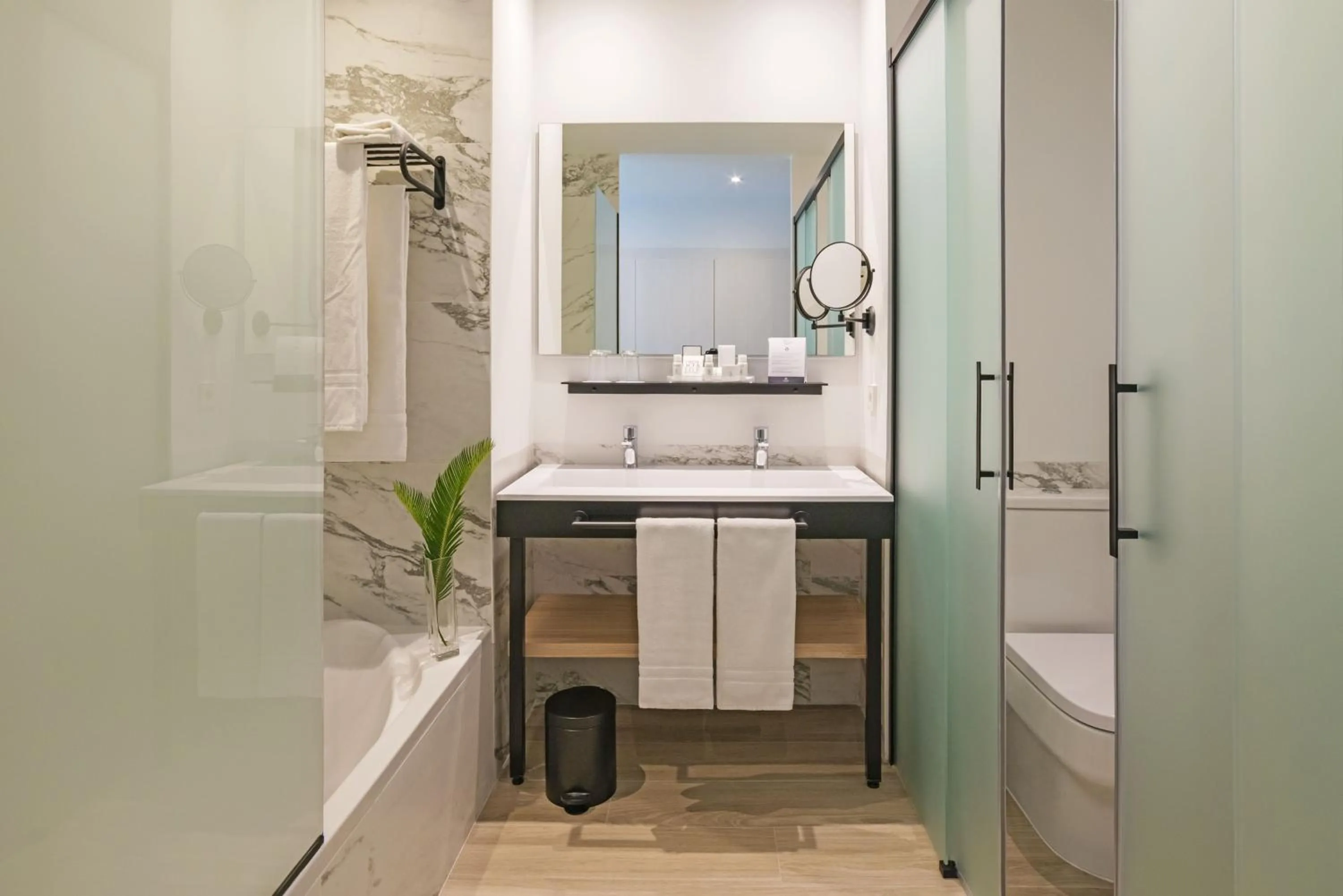 Bathroom in Cabogata Beach Hotel