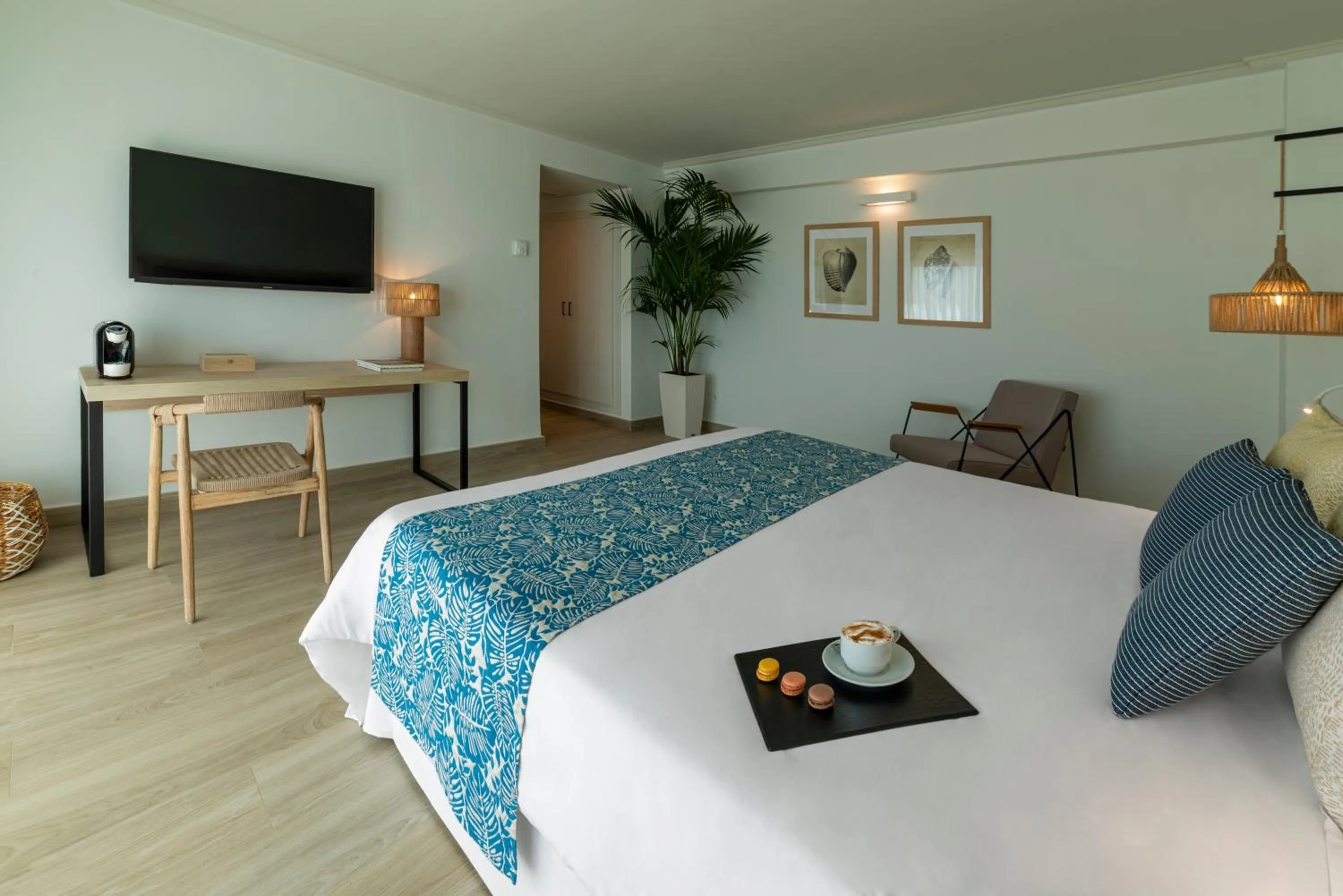 Bed in Hotel Cabogata Jardín