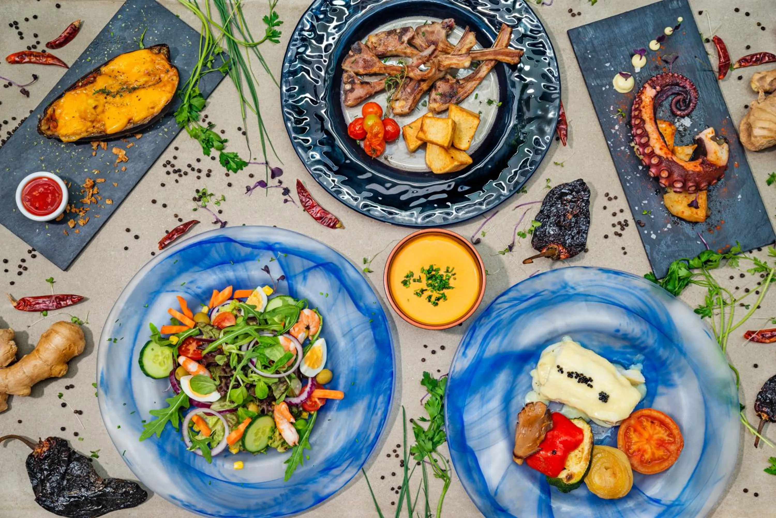 Restaurant/places to eat in Hotel Cabogata Jardín