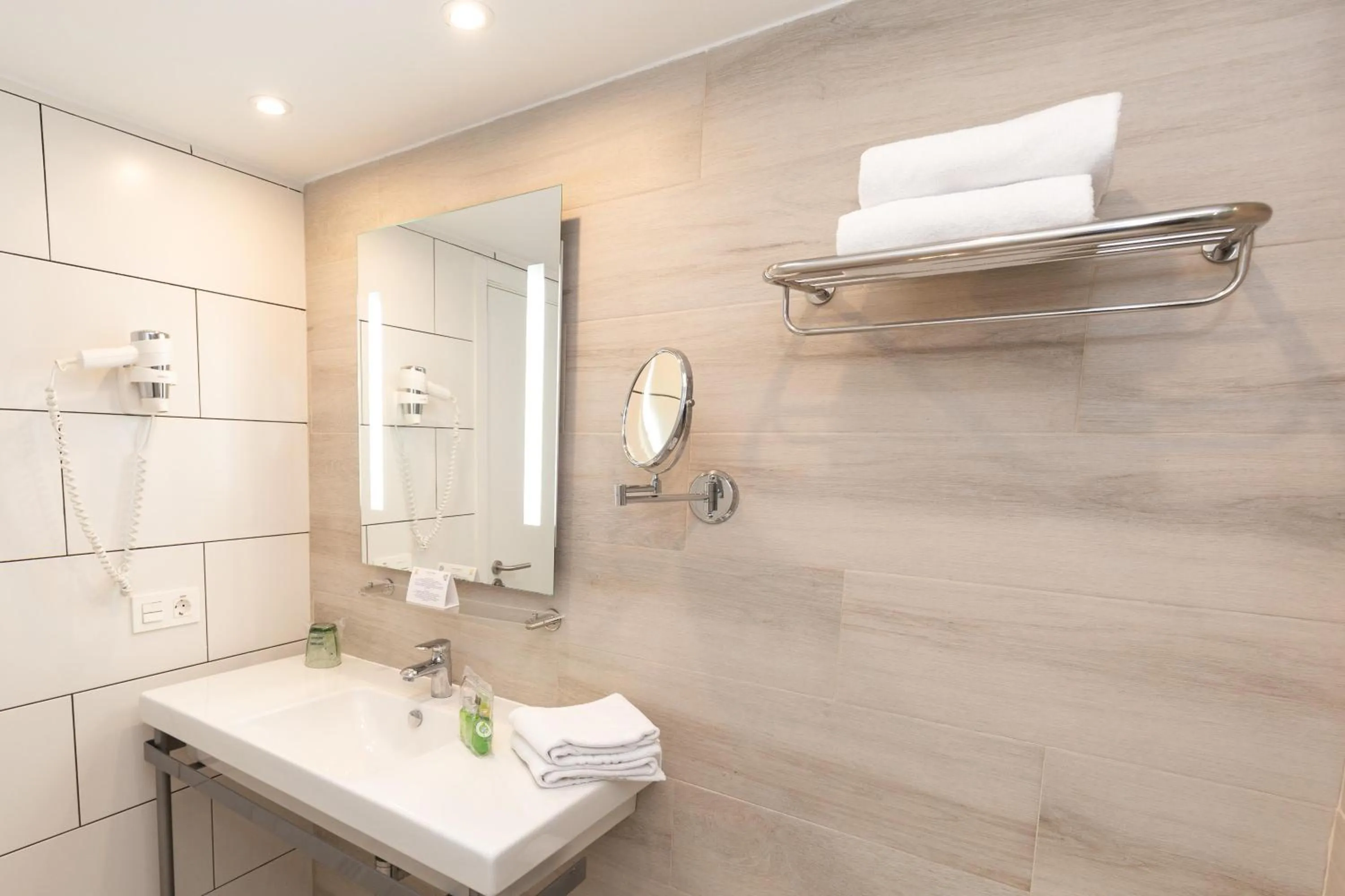 Bathroom in R2 Bahia Kontiki