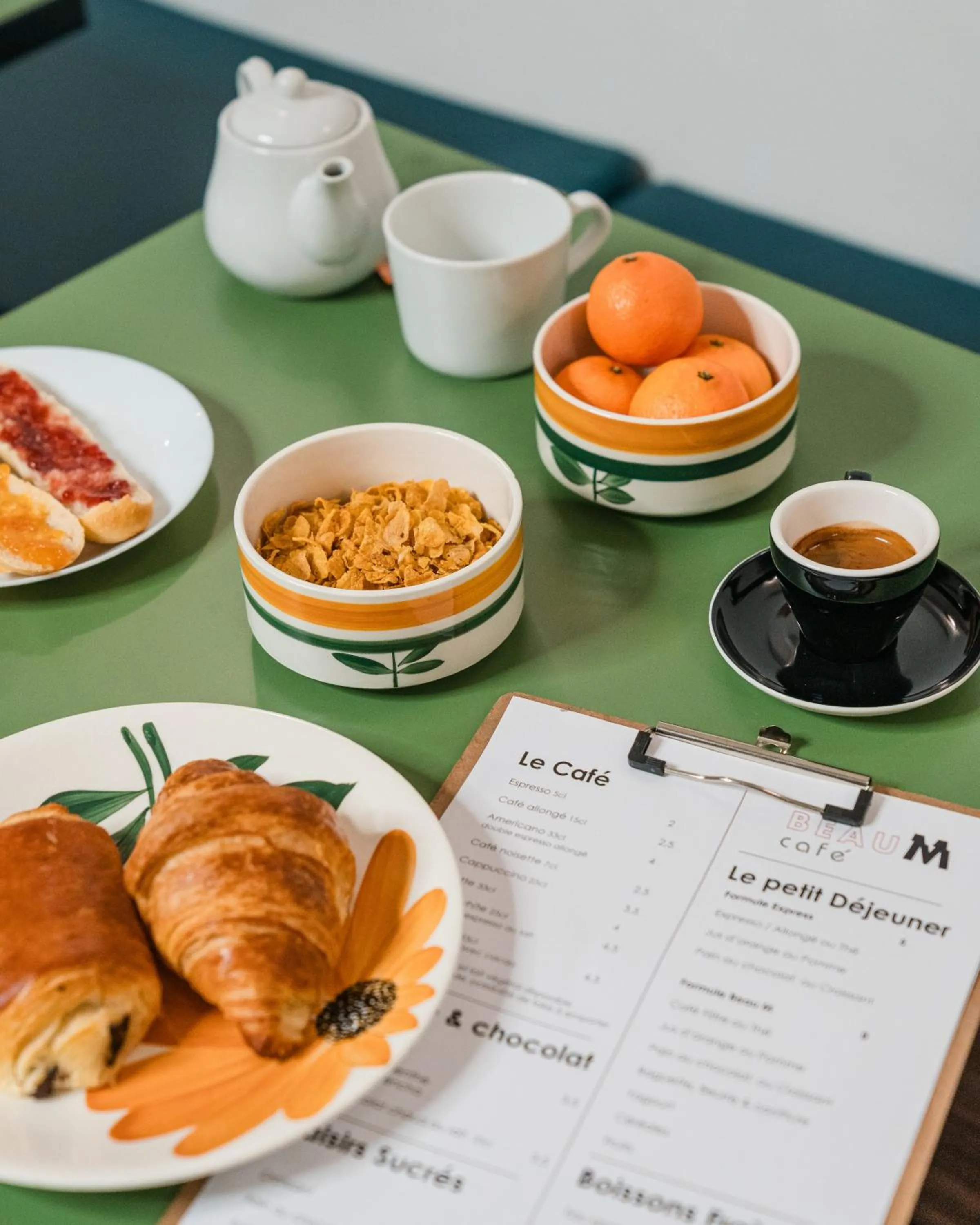 Breakfast in Beau M Paris