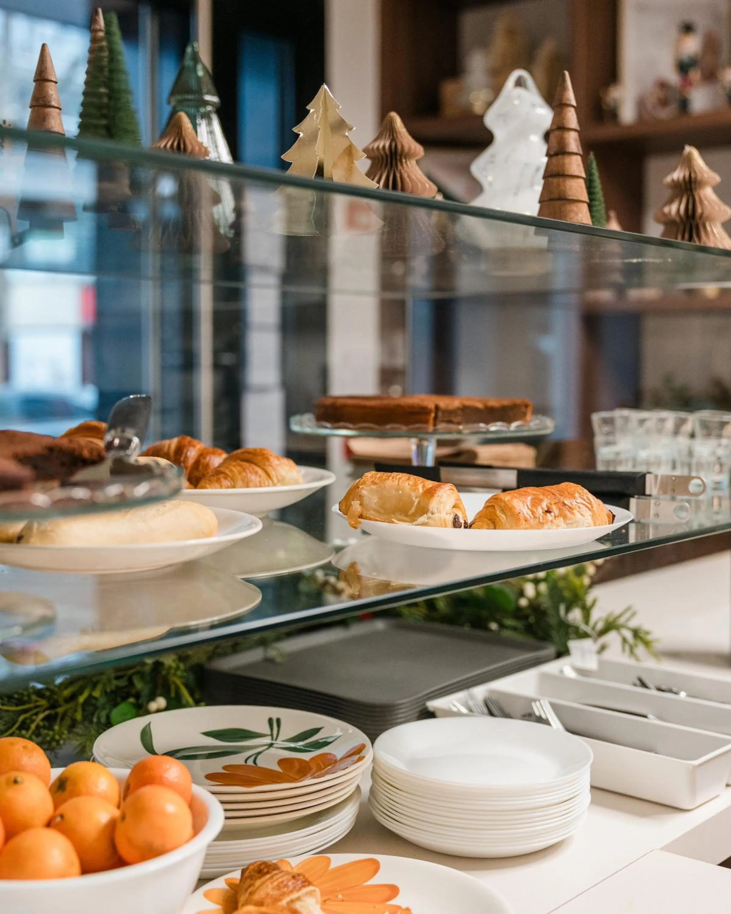 Breakfast in Beau M Paris