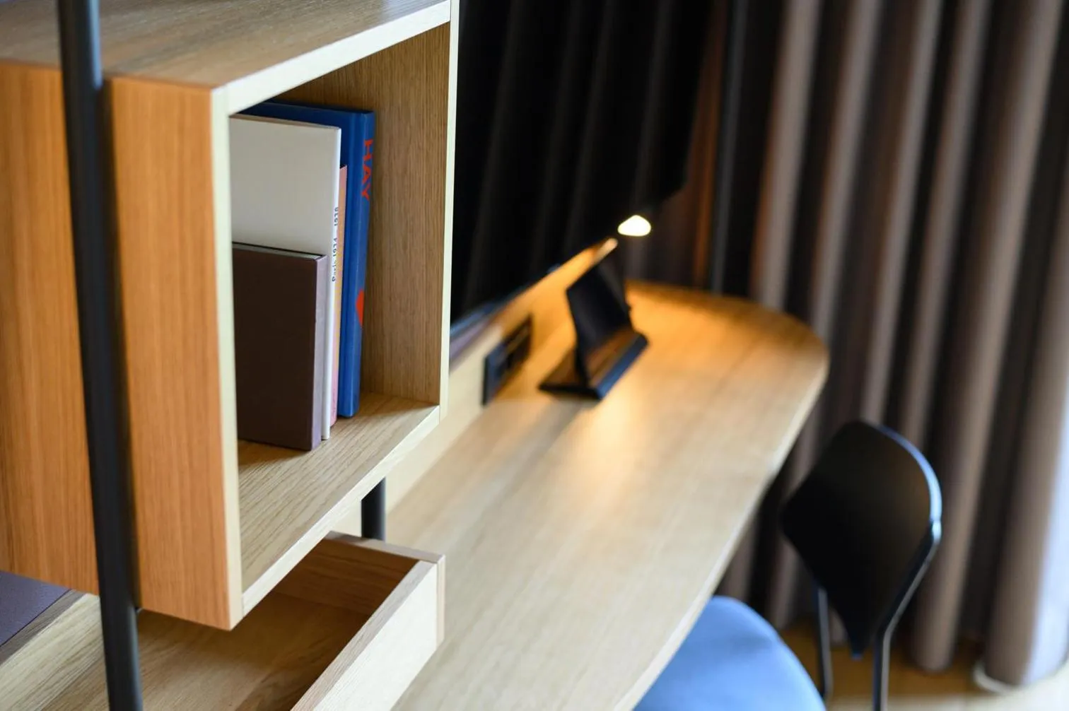 hair dresser in Stoos Lodge