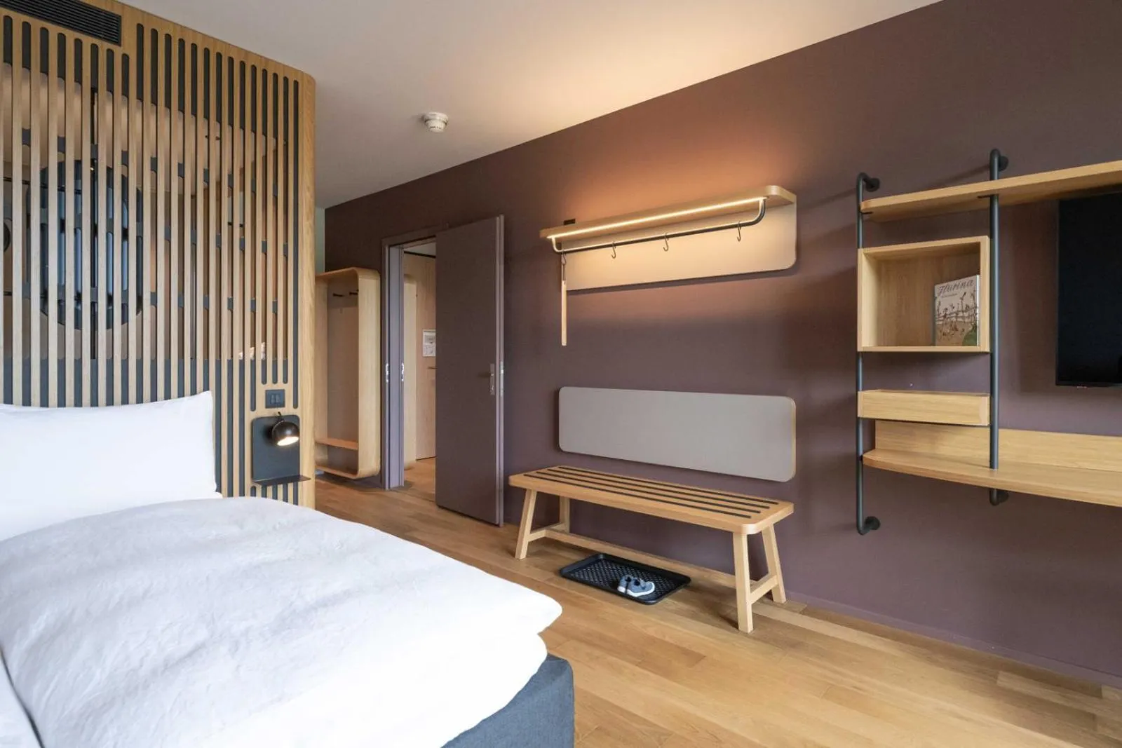 Bedroom, Bed in Stoos Lodge