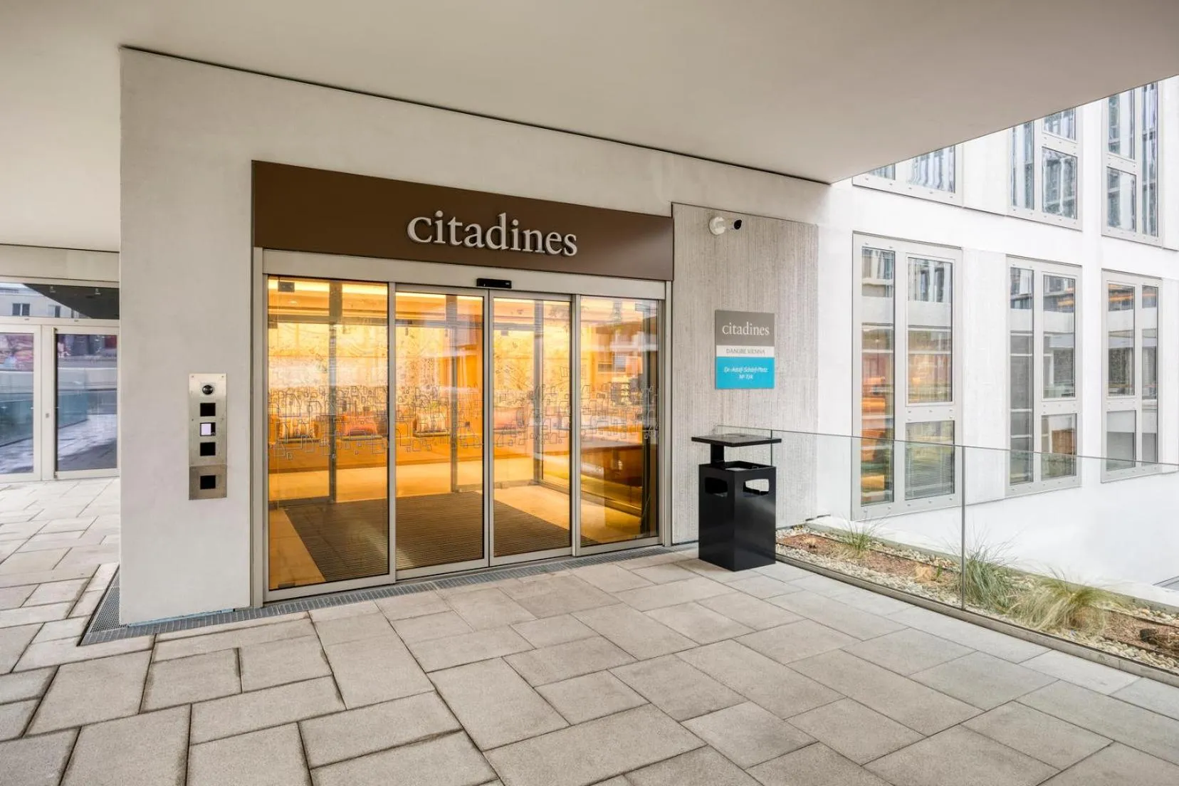 Facade/entrance in Citadines Danube Vienna