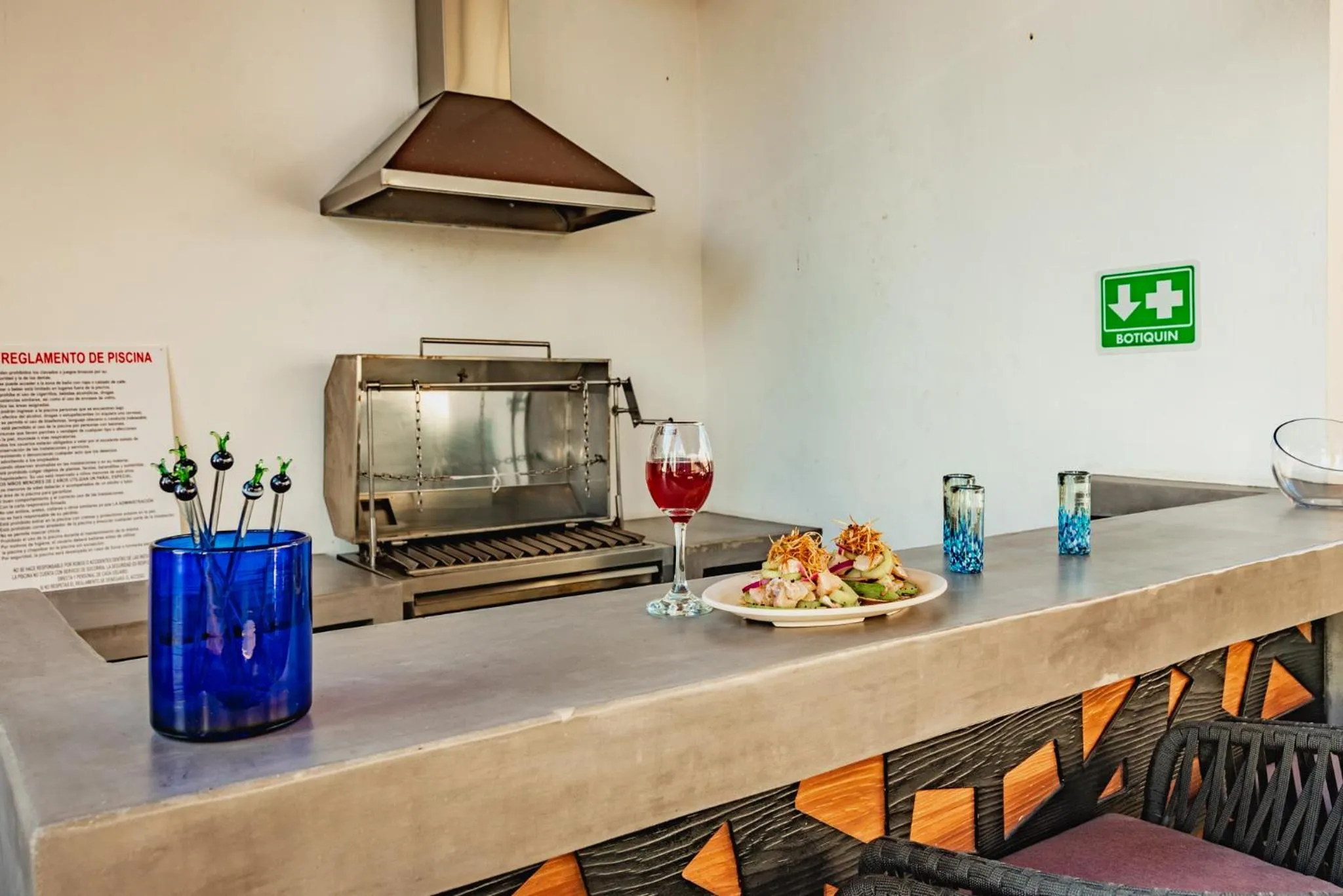 BBQ facilities in Emiliano 42 Condos Boutique