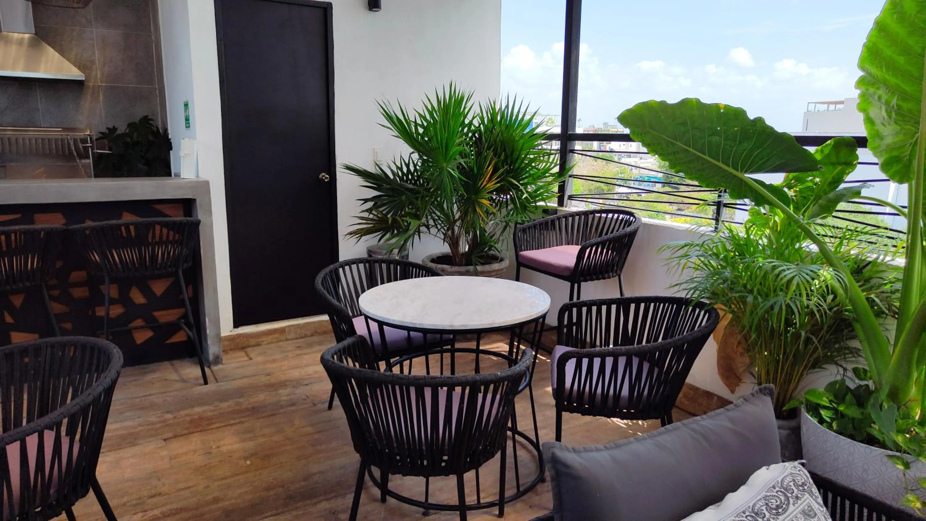 Balcony/Terrace in Emiliano 42 Condos Boutique