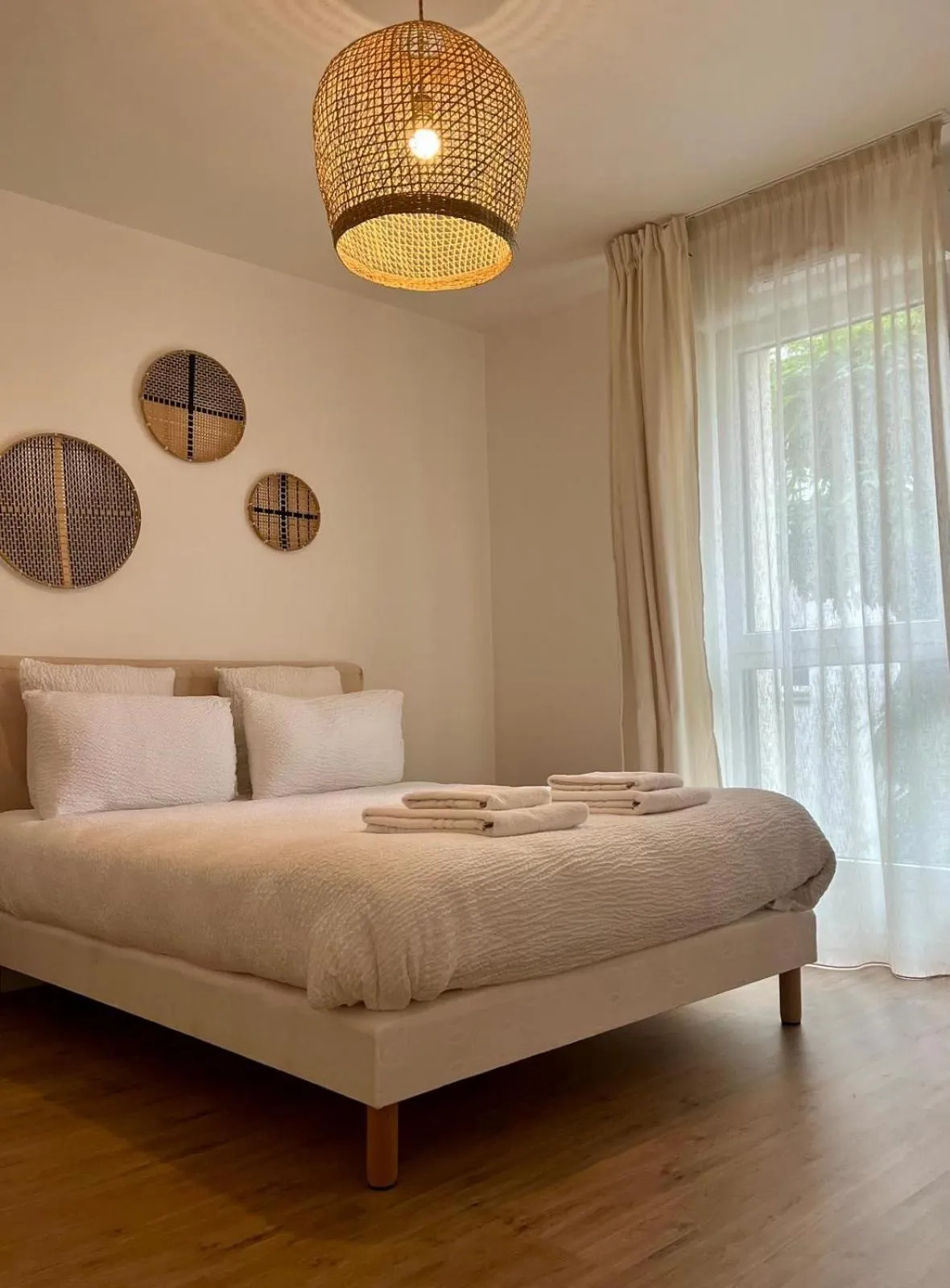 Bed in Résidence Services Séniors MONTANA CHARTRES