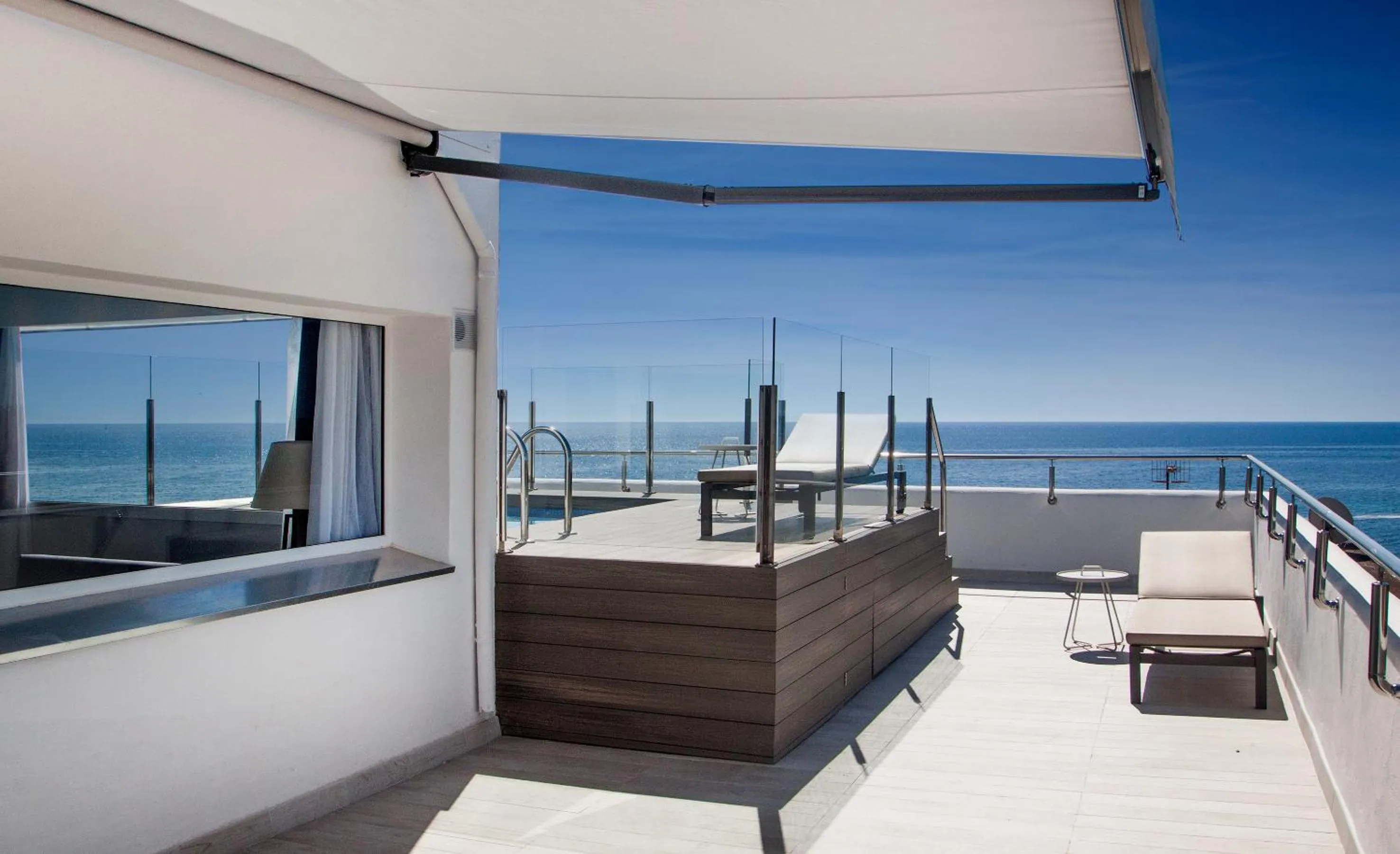 Day in Catalonia del Mar - Adults Only