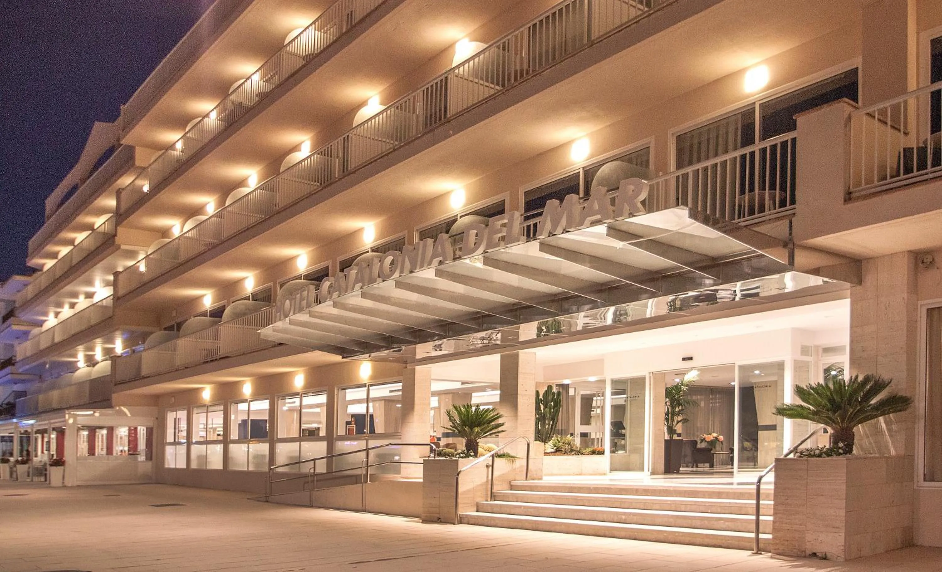 Night in Catalonia del Mar - Adults Only