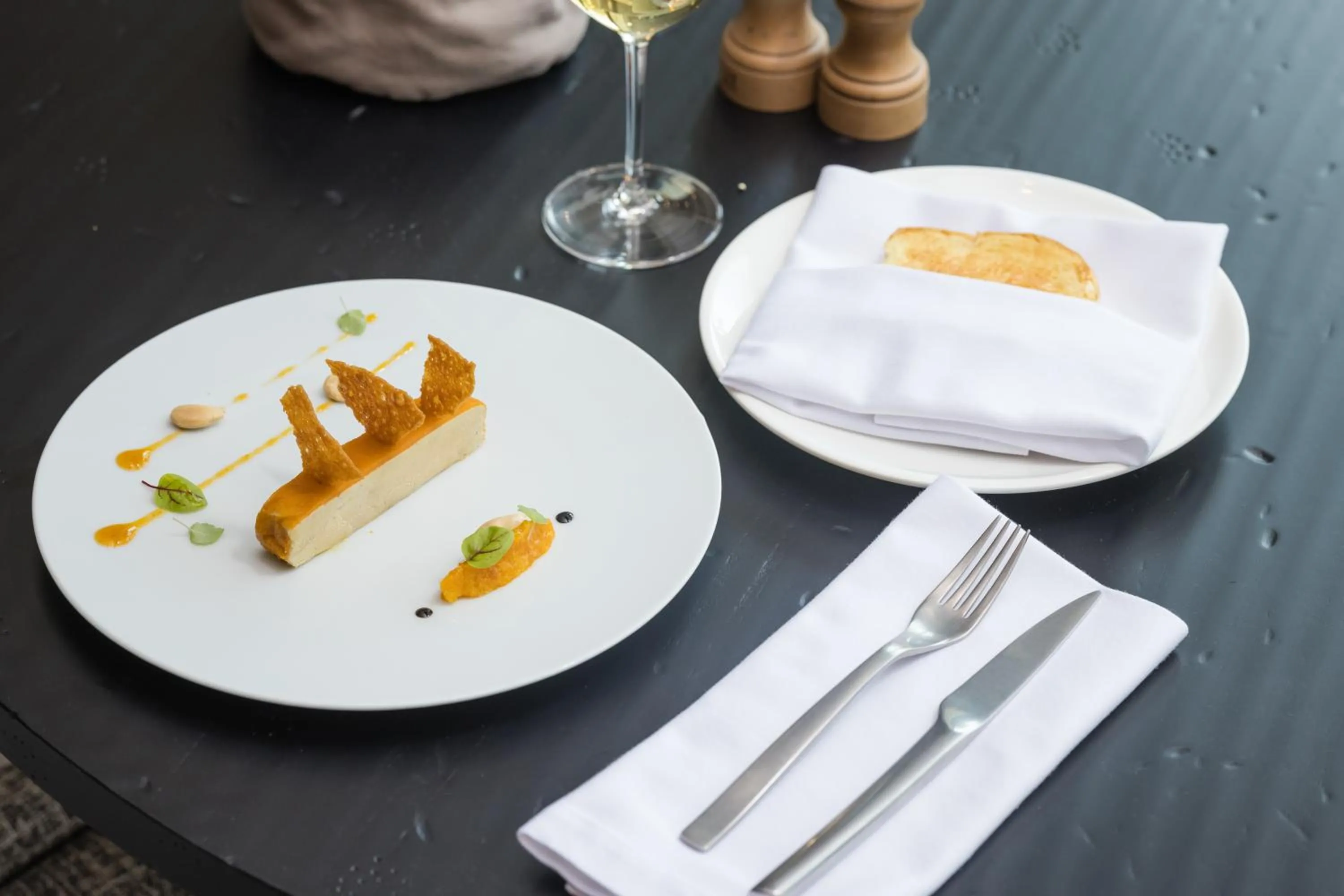 Restaurant/places to eat in Miura