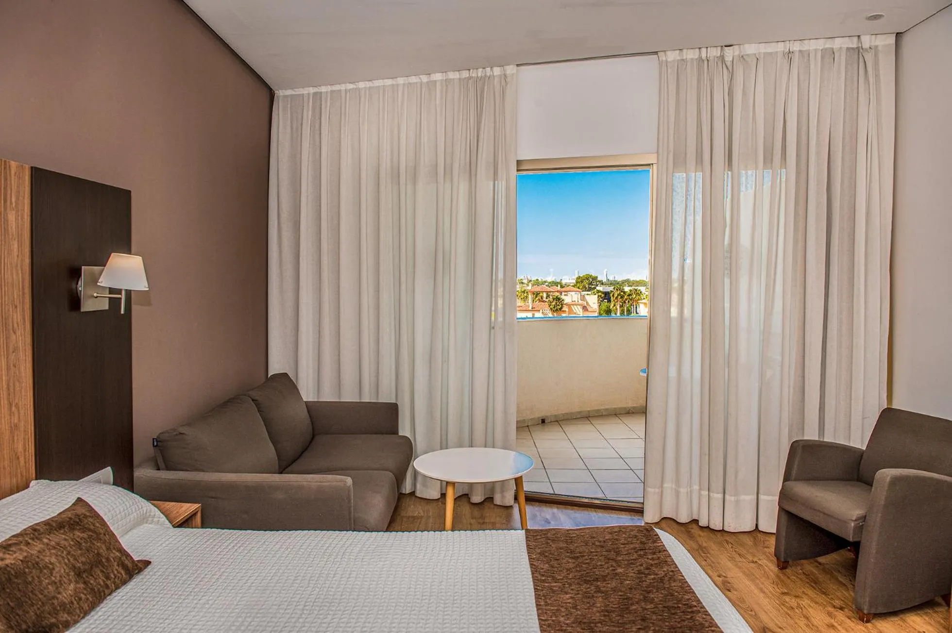 Street view, Bed in Albir Playa Hotel & Spa
