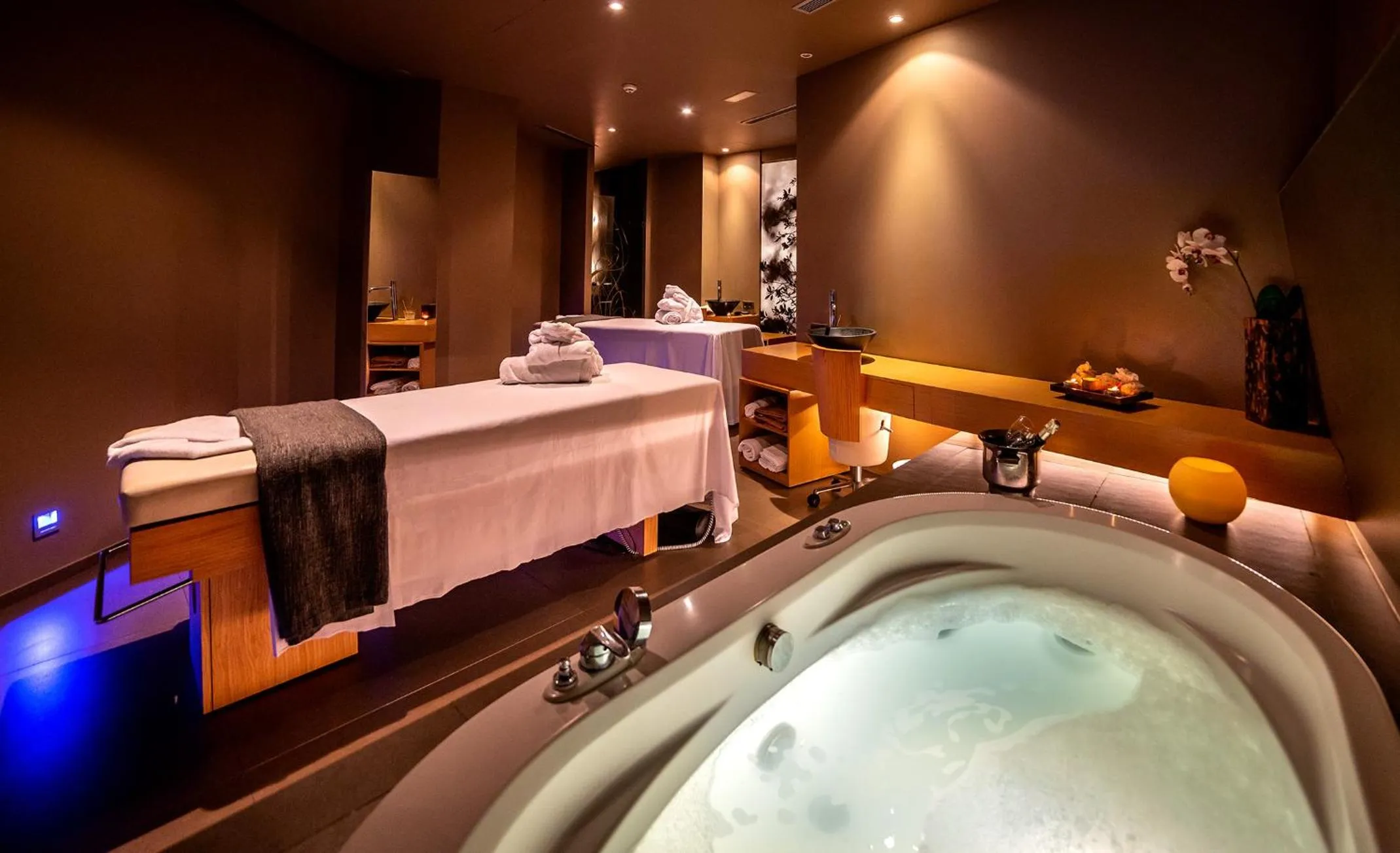 Hot Tub in Albir Playa Hotel & Spa