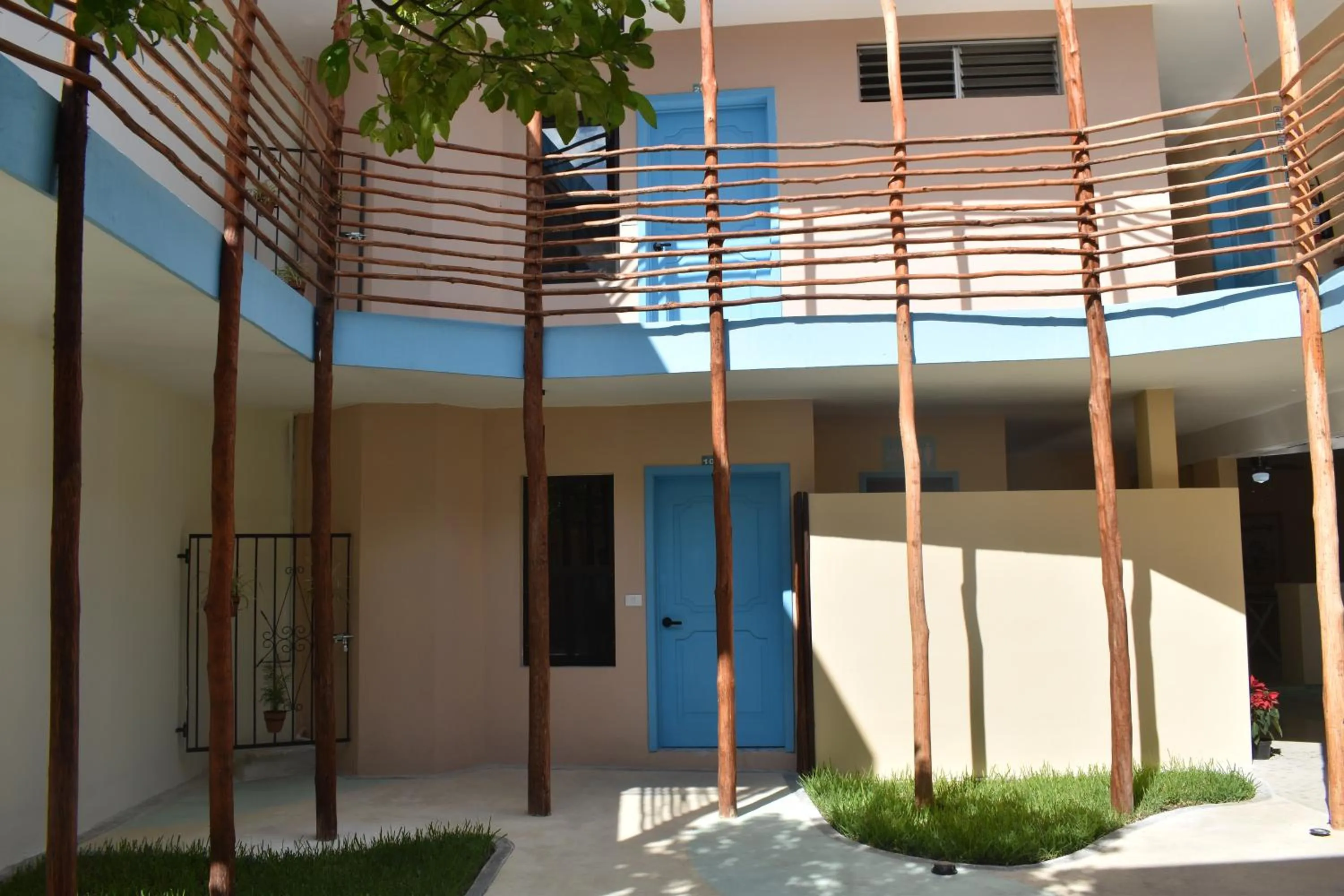 Property building in LUNA AZUL BY UVAS