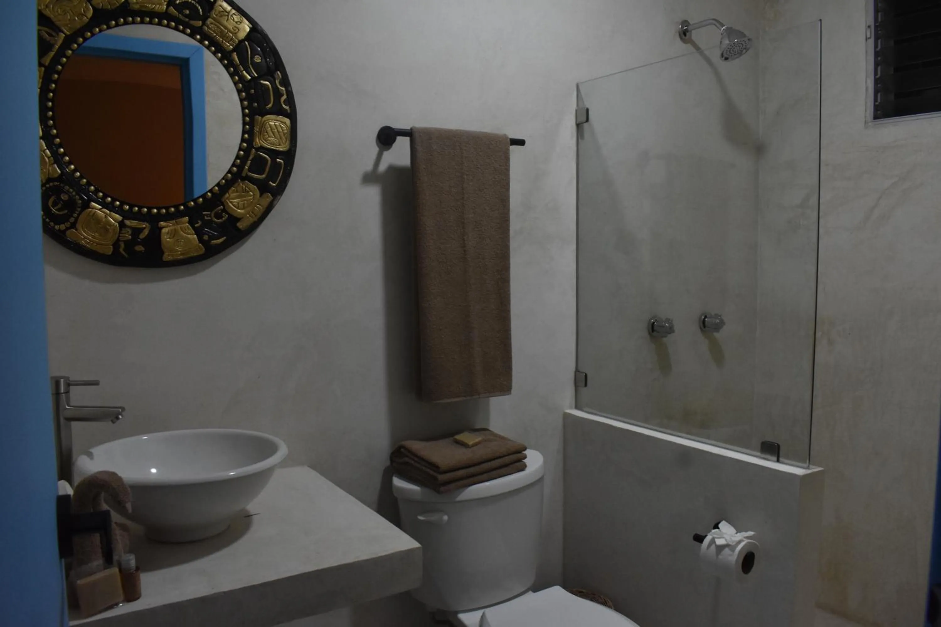 Bathroom in LUNA AZUL BY UVAS