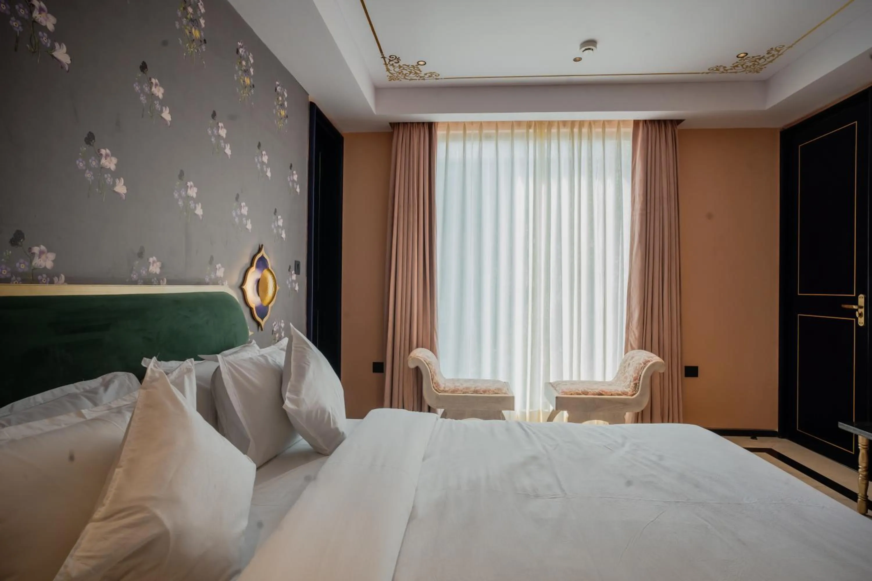 Bed in Bur'Dera - a Boutique Luxury Hotel
