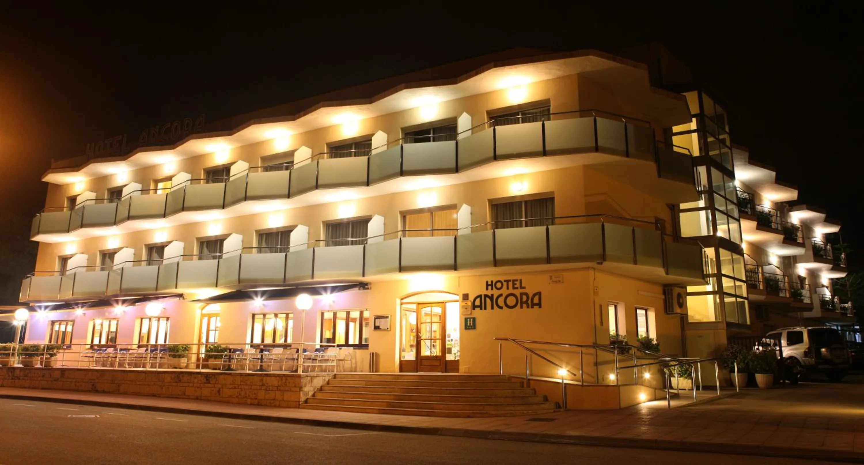 Property building in Hotel Ancora