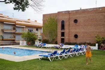 Swimming pool in Hotel Ancora