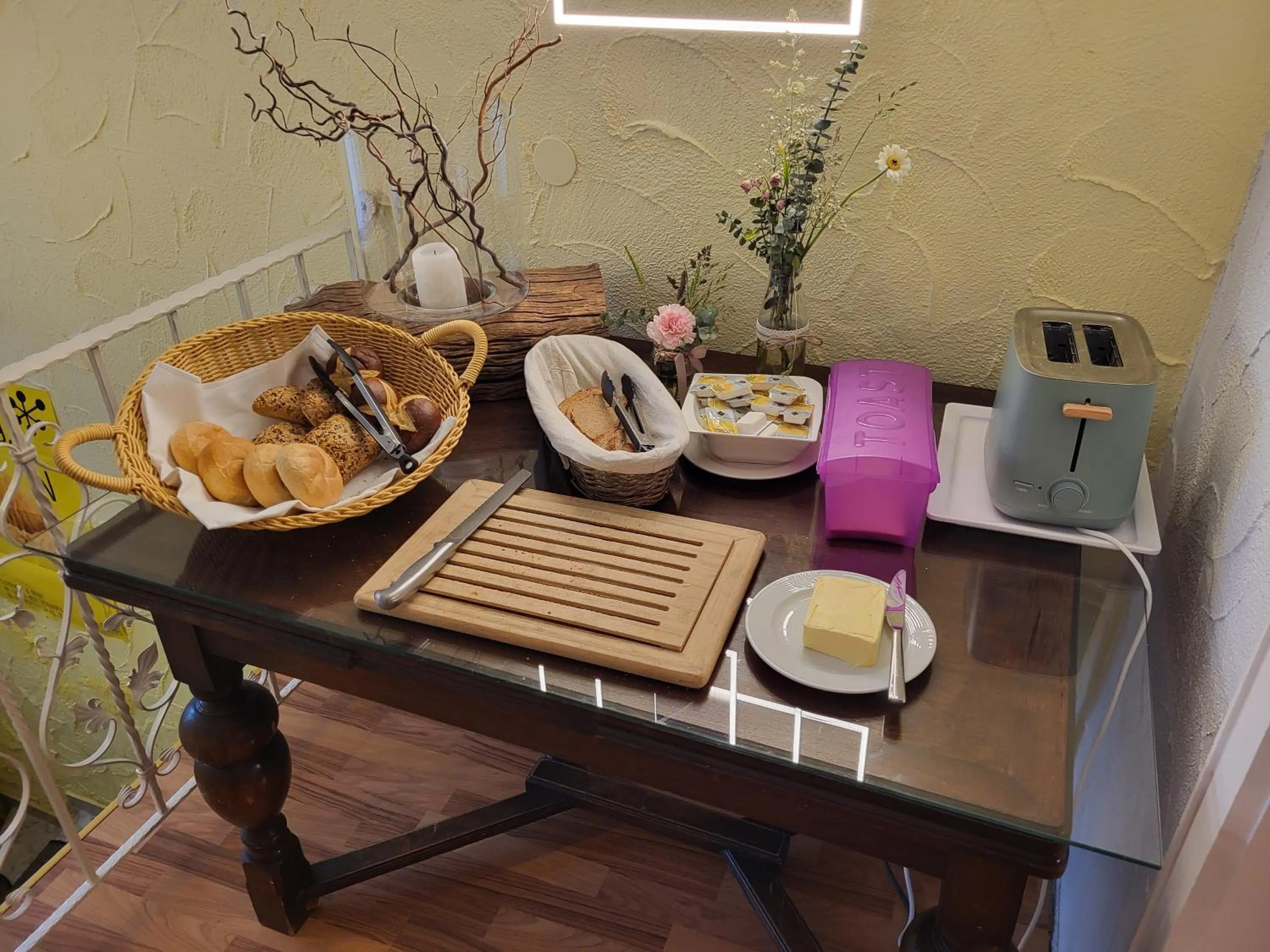 Buffet breakfast in Hotel Schönblick