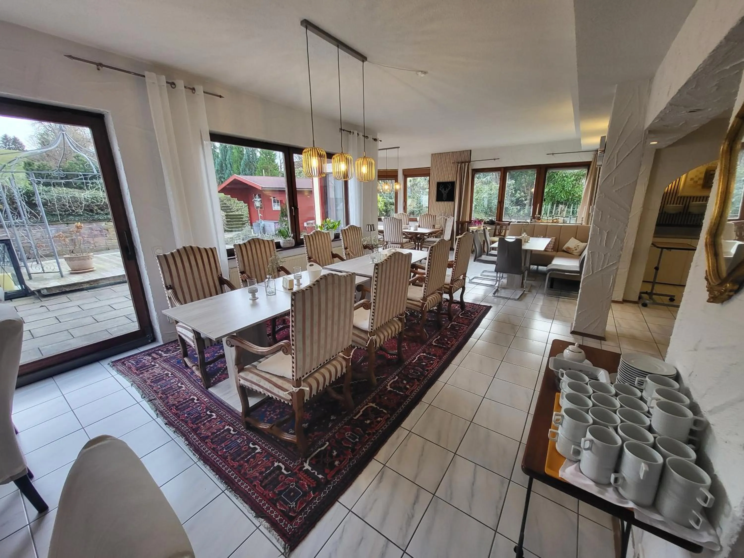 Restaurant/places to eat in Hotel Schönblick