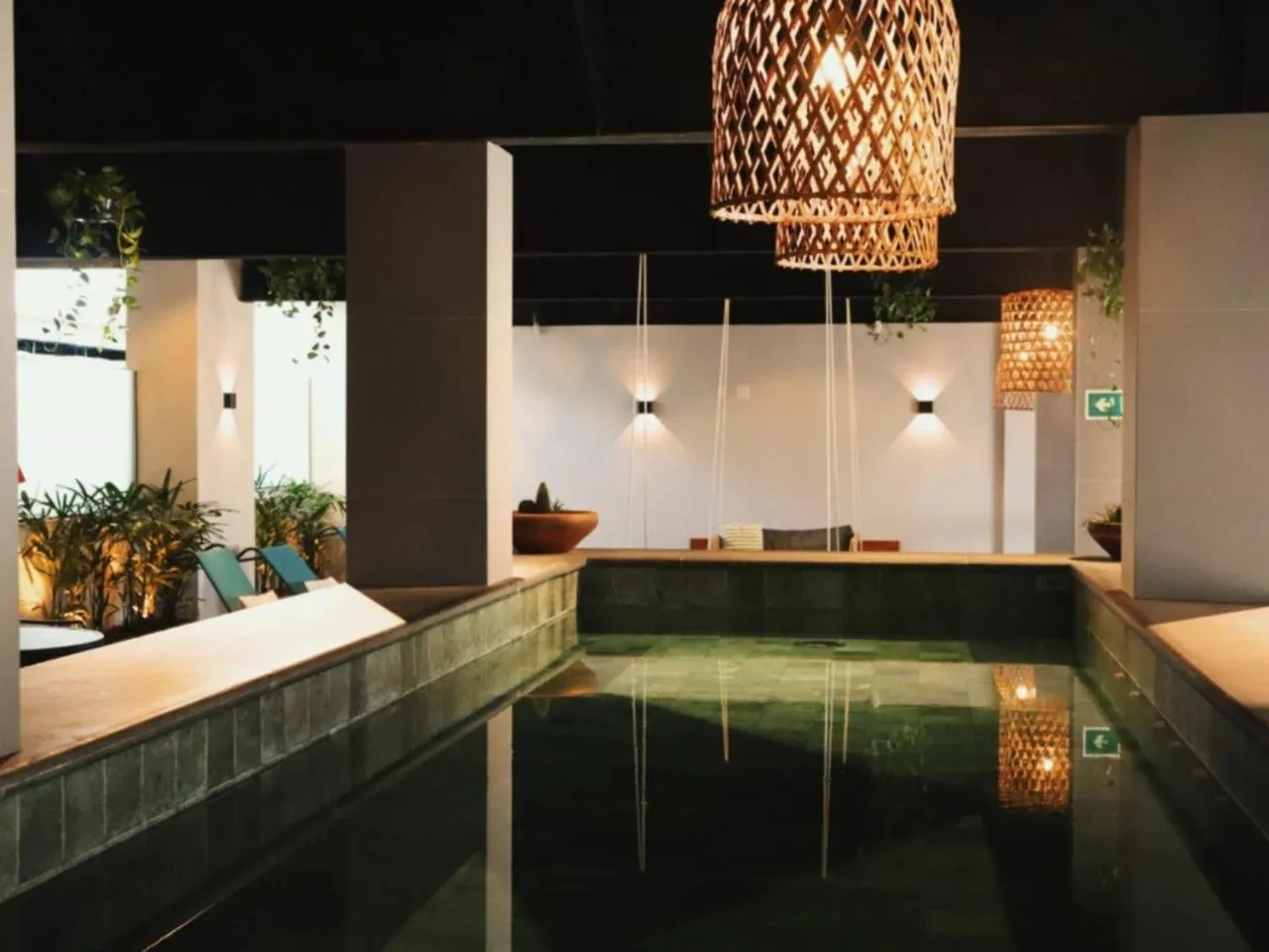 Swimming pool in Kastel Petrópolis