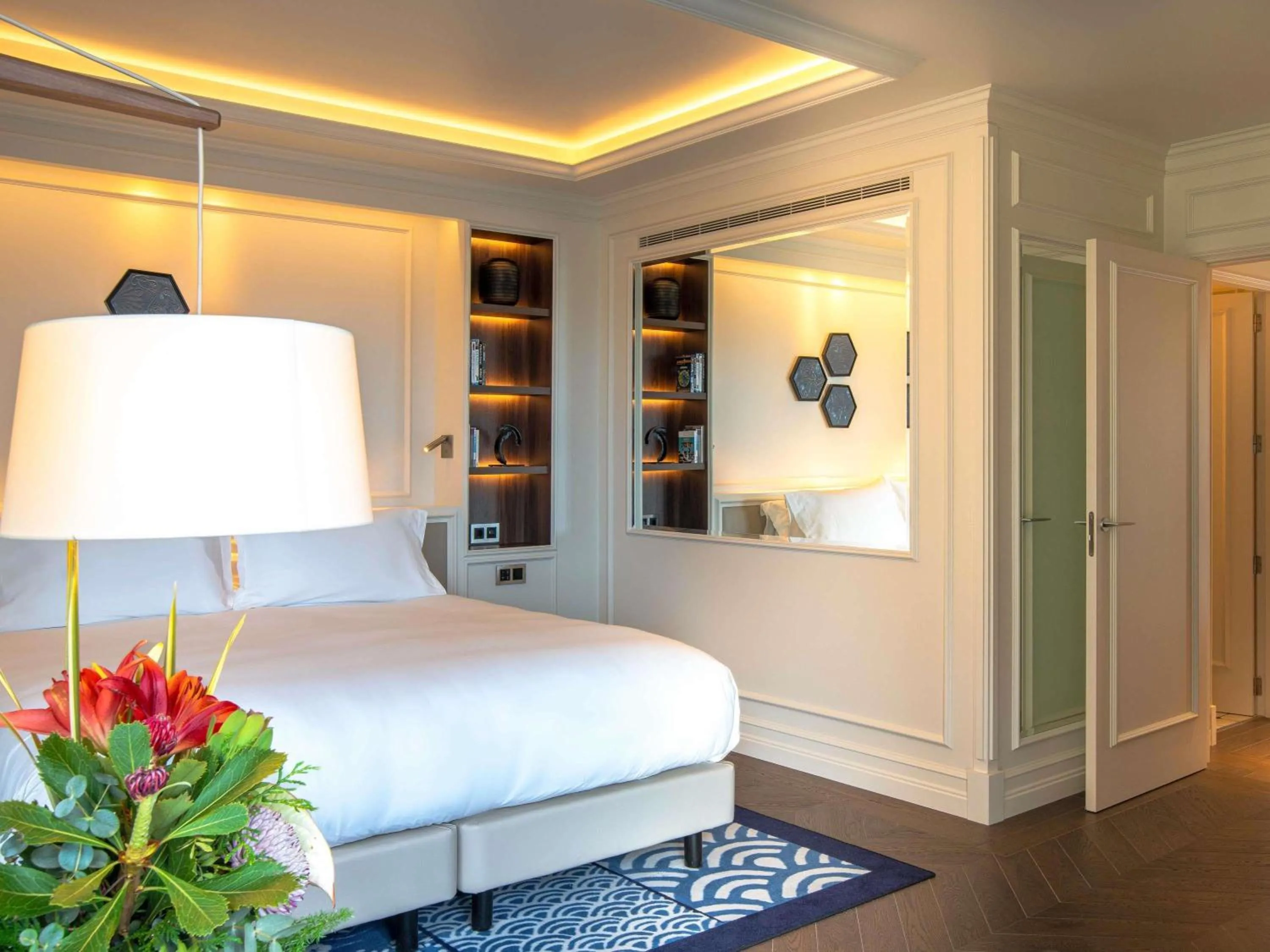 Bedroom, Bed in Sofitel Barcelona Skipper