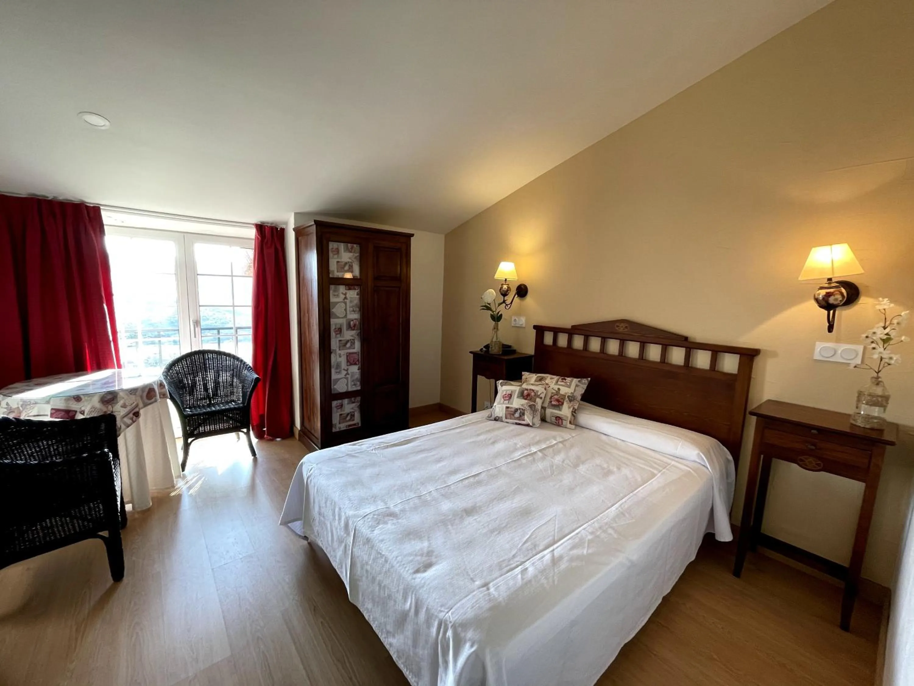 Photo of the whole room in Arha Villa de Suances - Antiguo Albatros