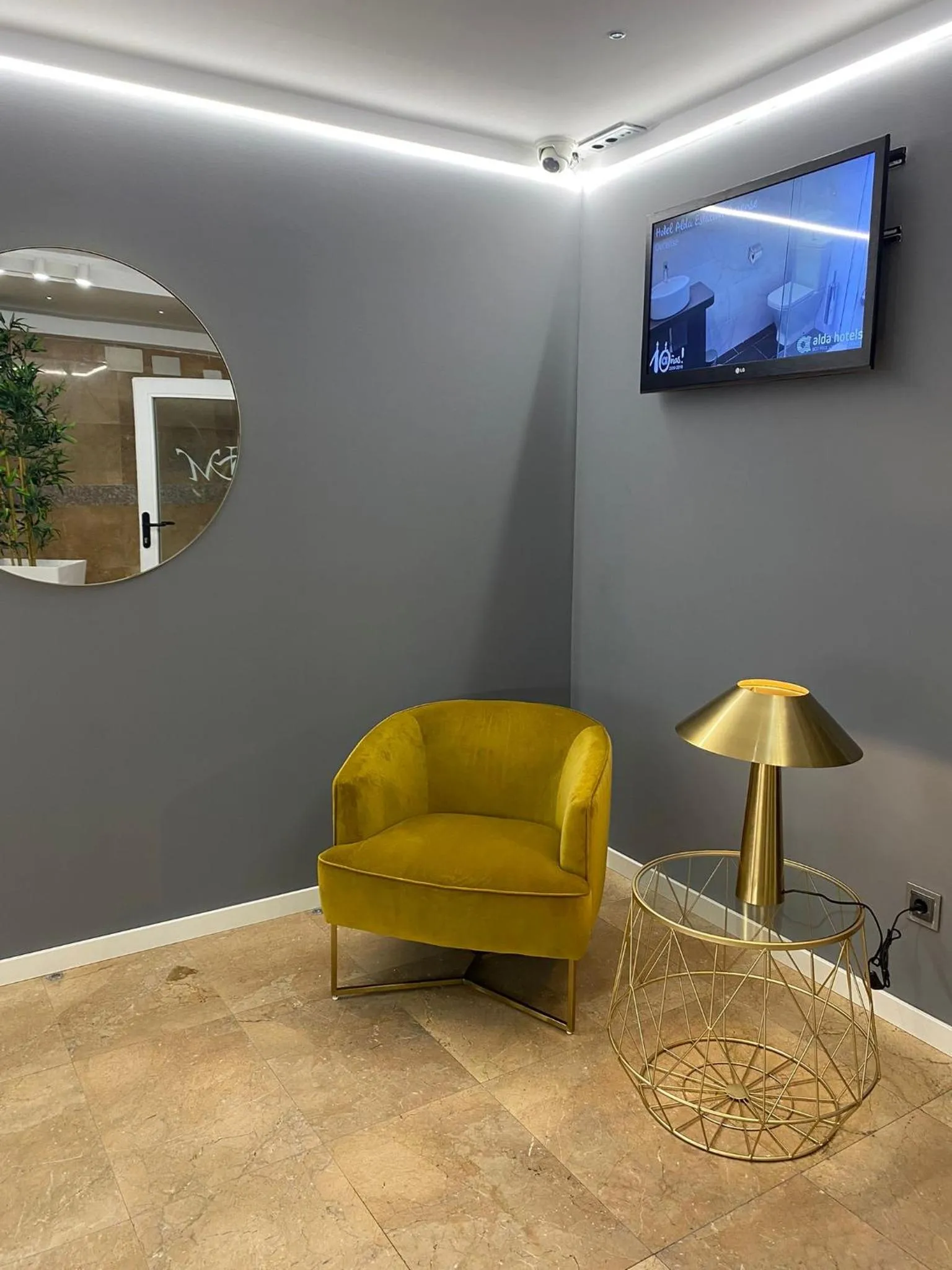 TV and multimedia in Hotel Alda Zaragoza Independencia