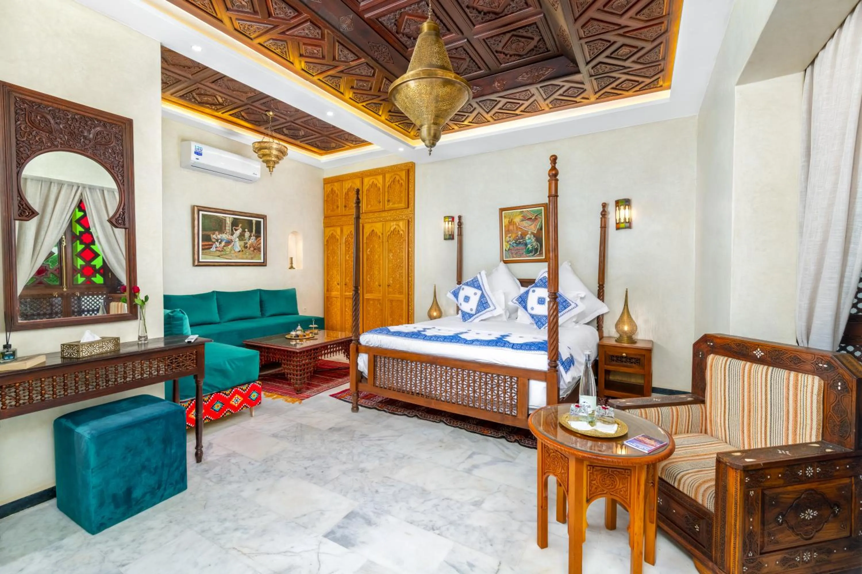 Bed in Riad Diamond Of Marrakech & Spa