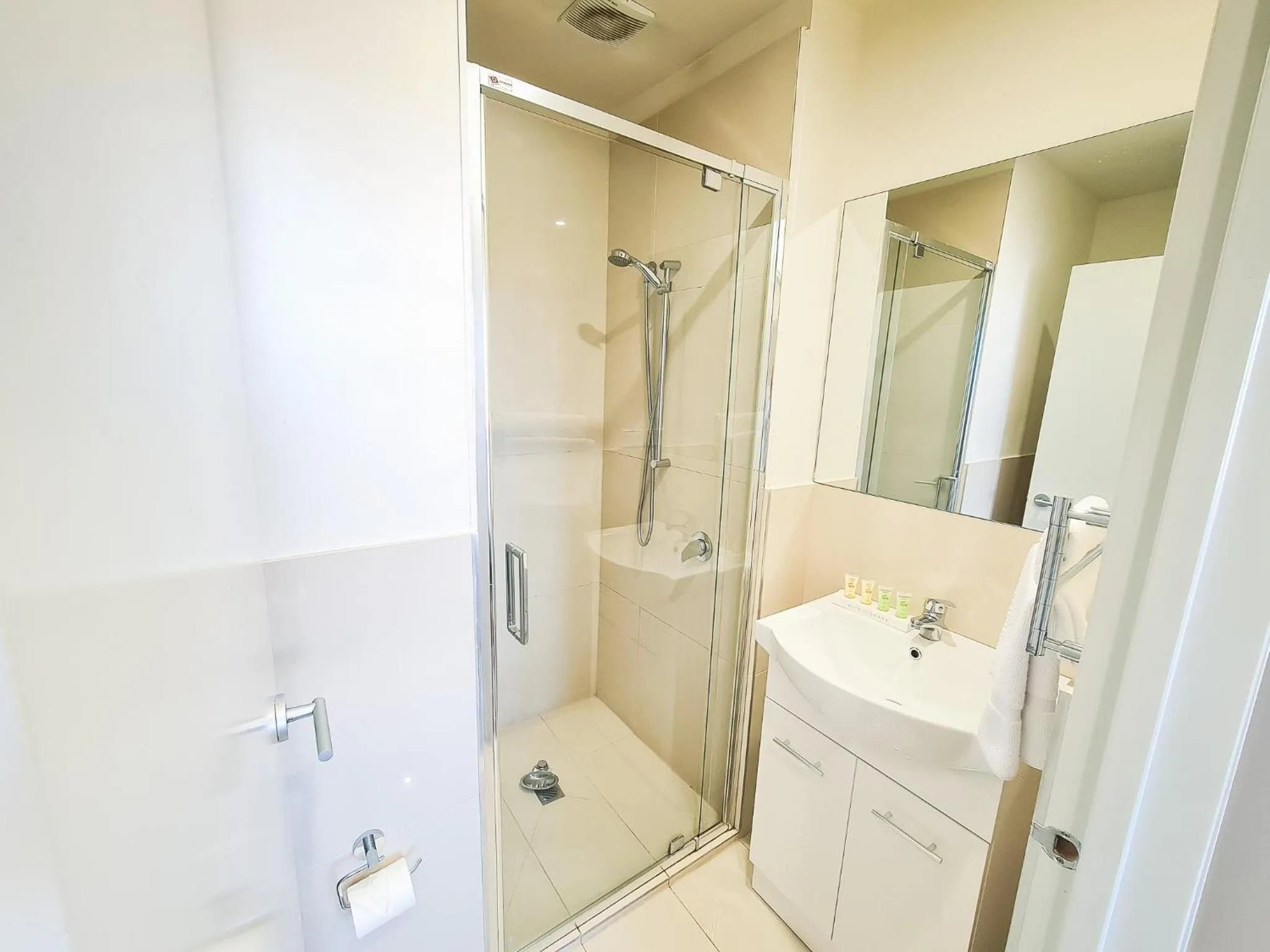 Shower in Exodus Dandenong Apartment Hotel