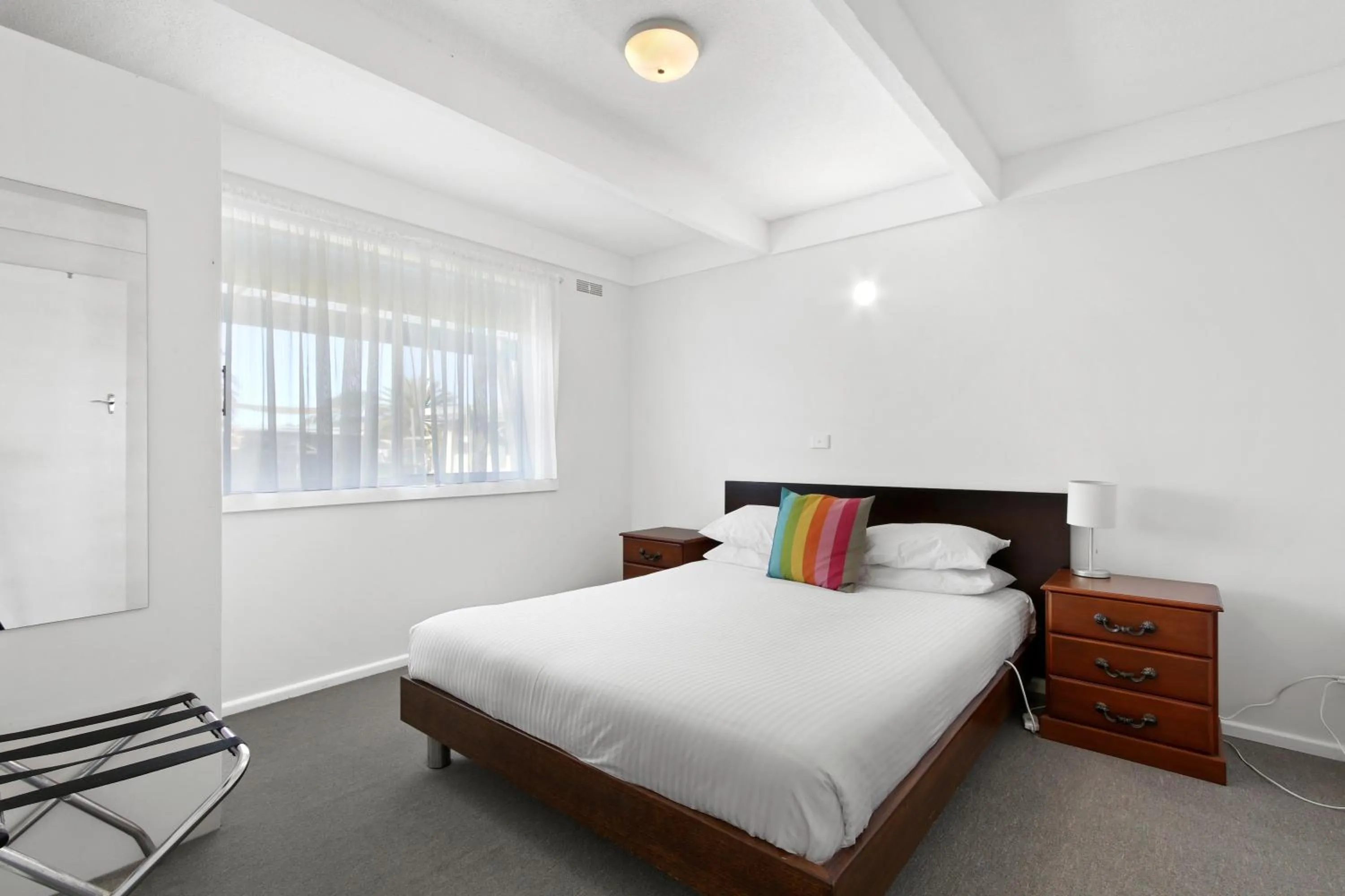 Bedroom, Bed in Ocean Bridge Lakes Entrance