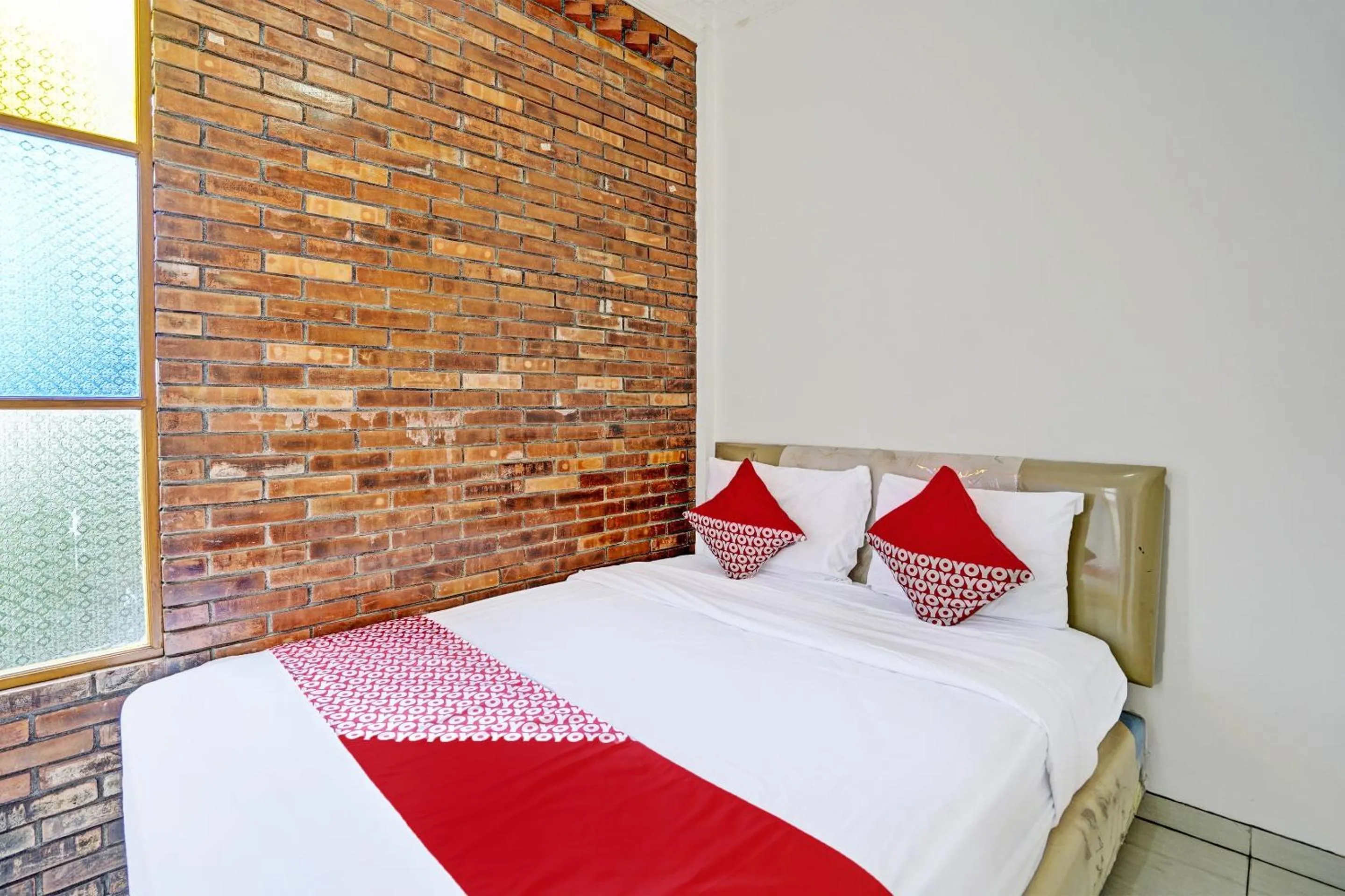 Bedroom, Bed in OYO Life 92030 Ef Palm Guest House Family