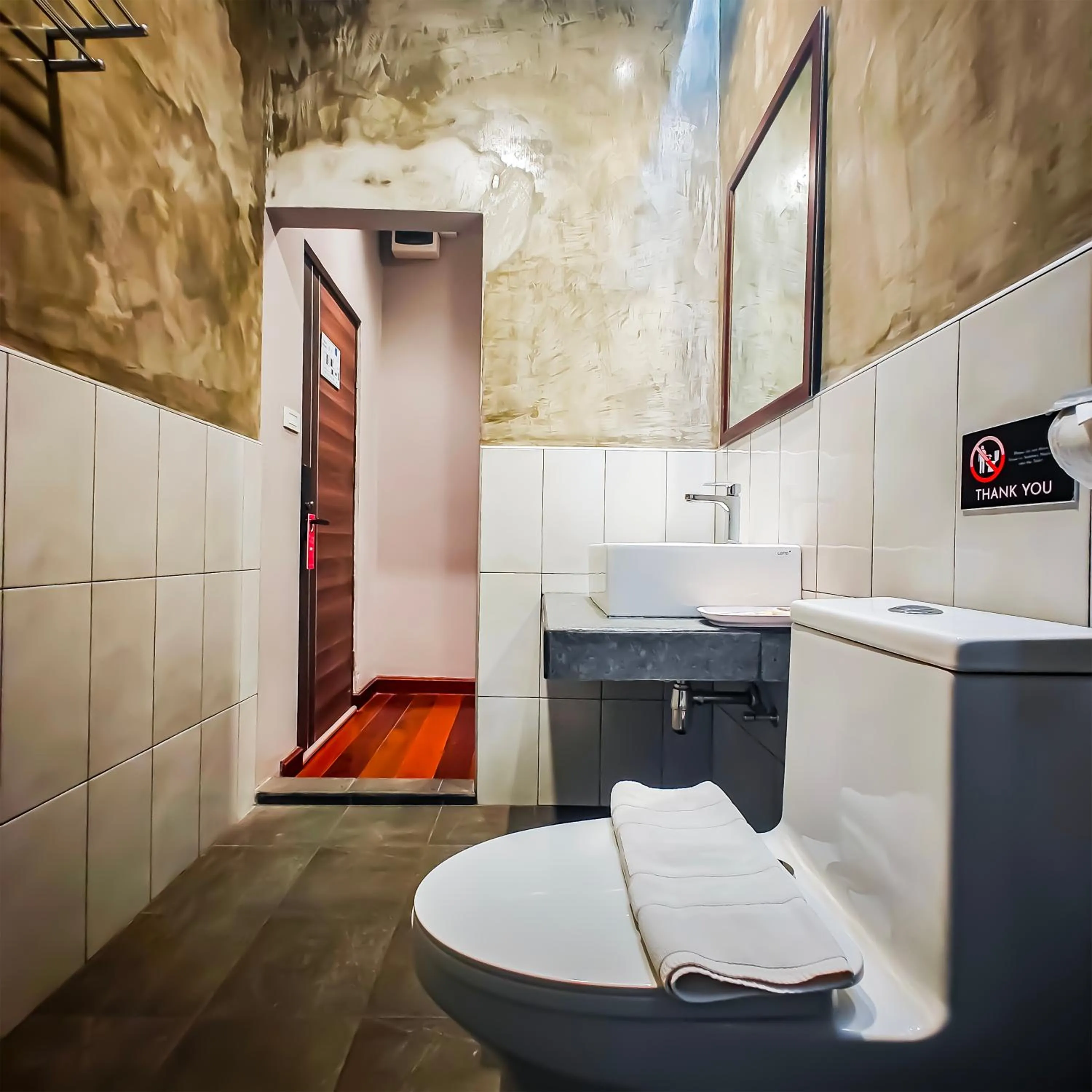 The Riva Vientiane Hotel