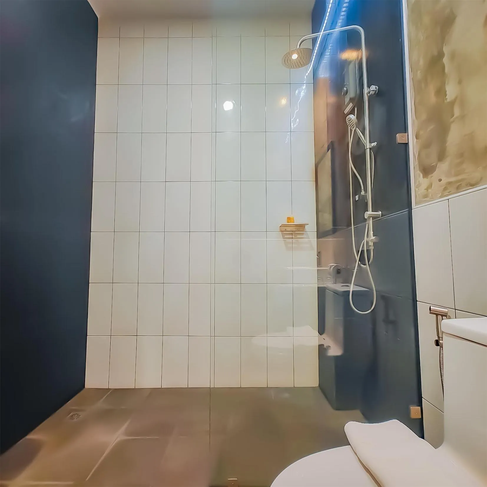 The Riva Vientiane Hotel