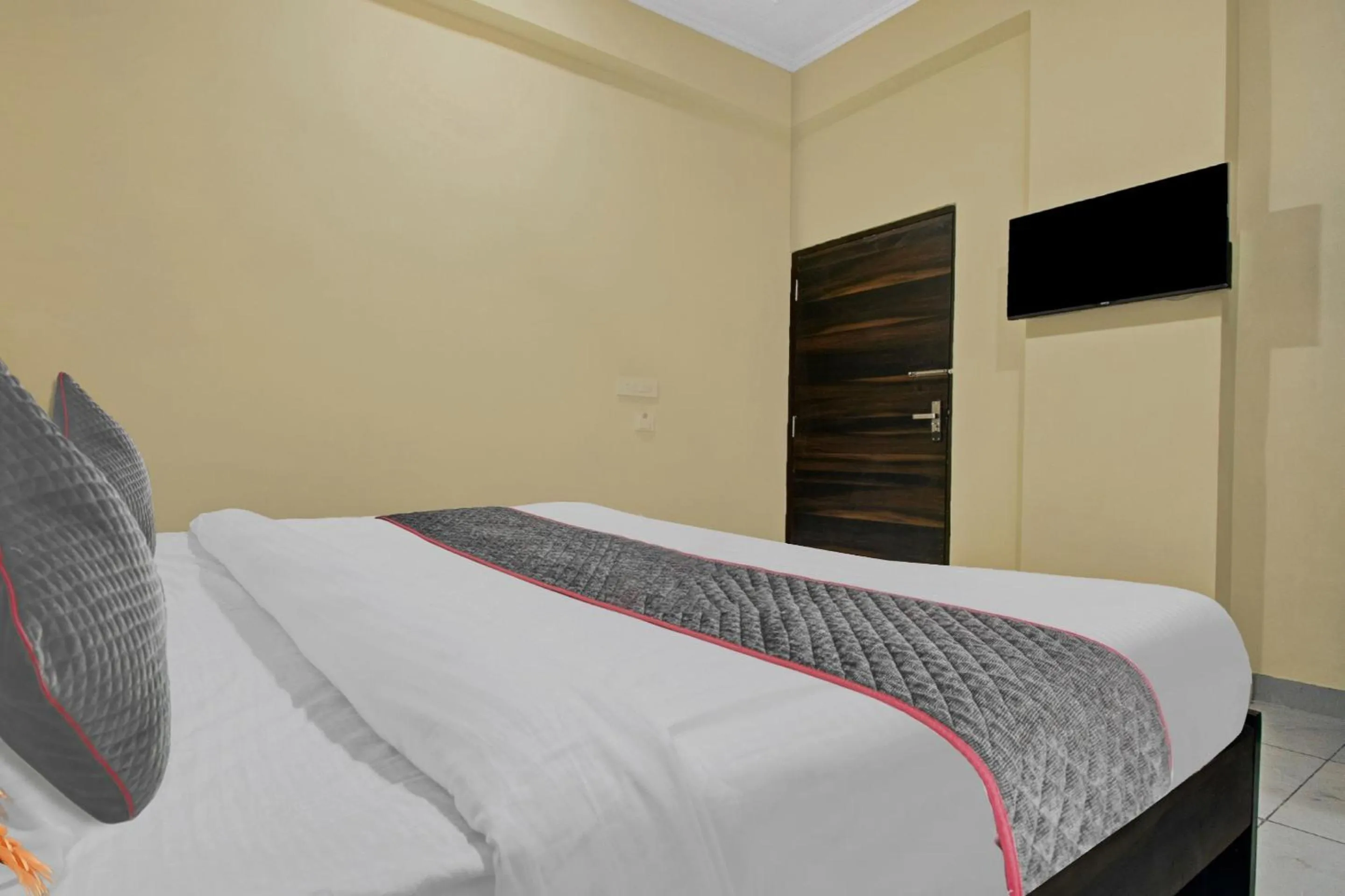 Bedroom, Bed in Collection O Aloft