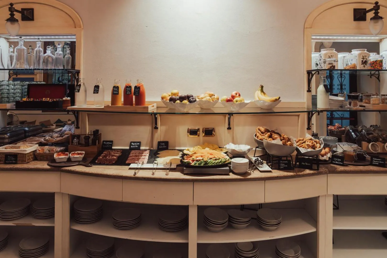 Buffet breakfast in II Guelfo Bianco