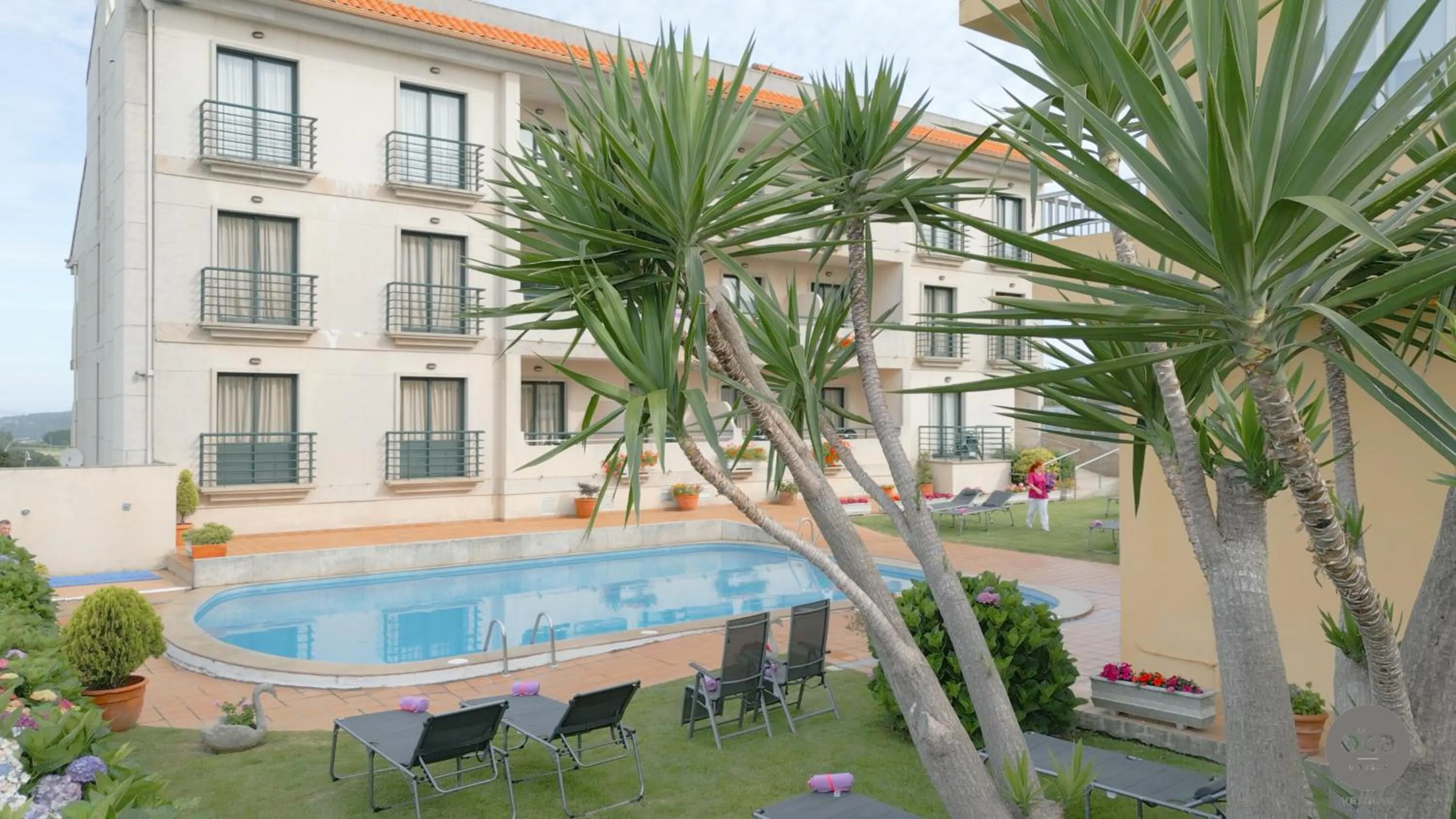 Swimming pool in Hotel Oca Vermar